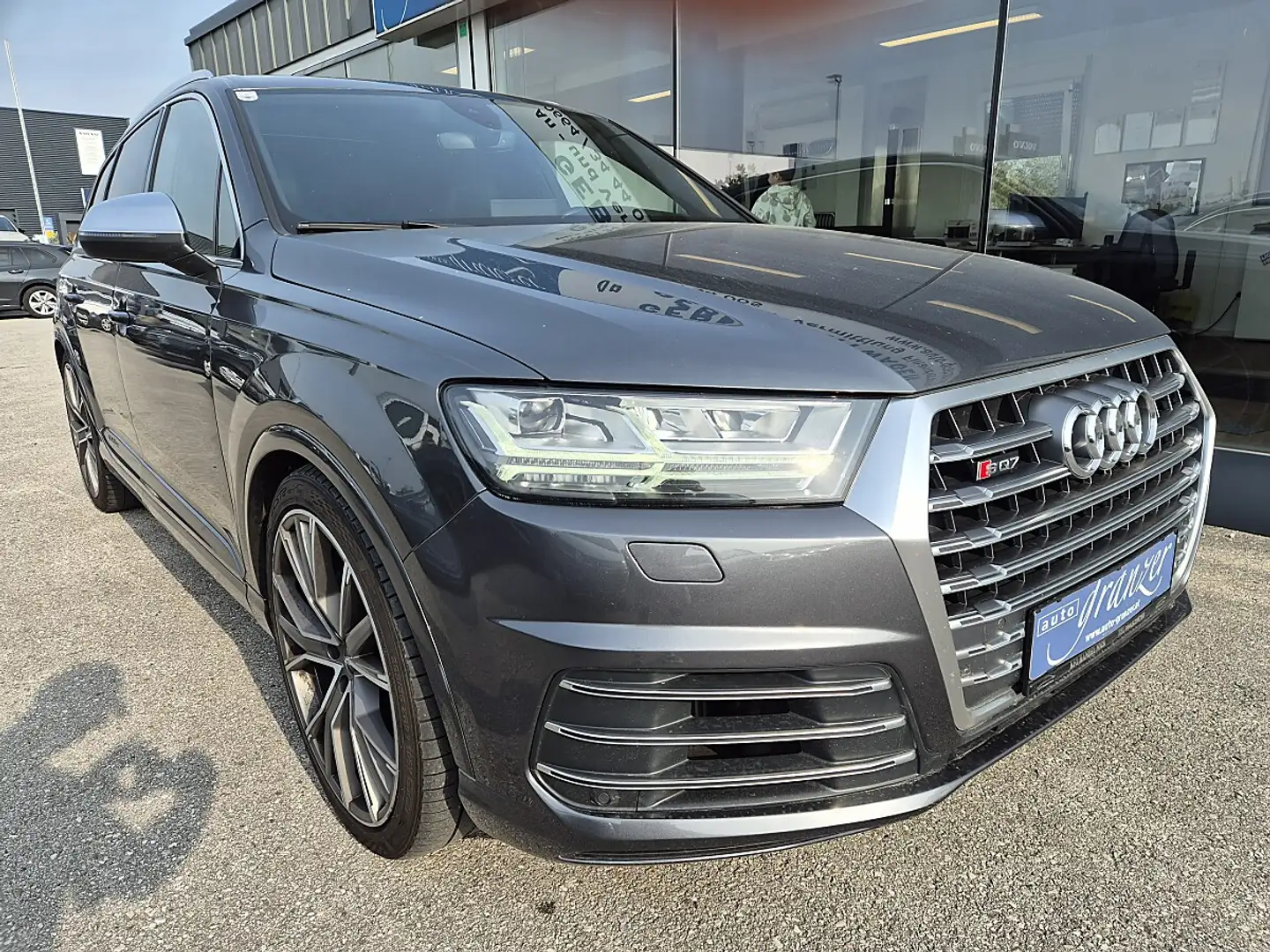 Audi SQ7 4,0 TDI quattro Tiptronic Grau - 2