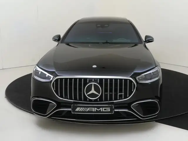 Mercedes-Benz S-Class view 5