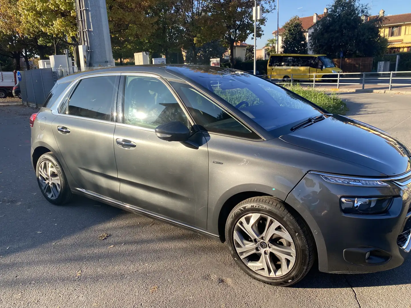 Citroen C4 Picasso 2.0 bluehdi Business s&s 150cv eat6 Grigio - 2