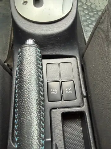 Toyota Yaris view 13