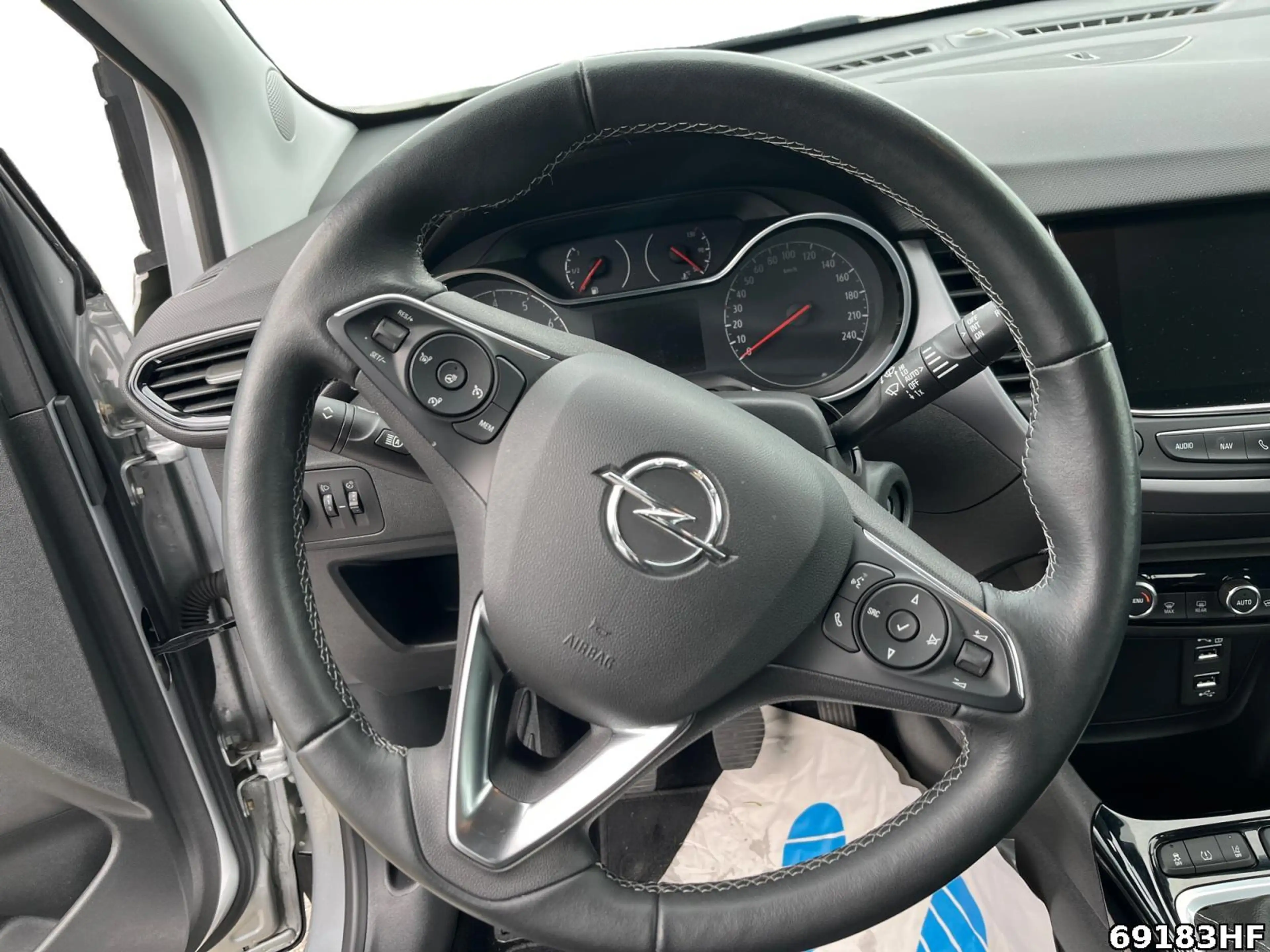 Opel Crossland Enjoy 1.2 Diesel 81kW*KAMERA*PDC*DAB* — photo 9