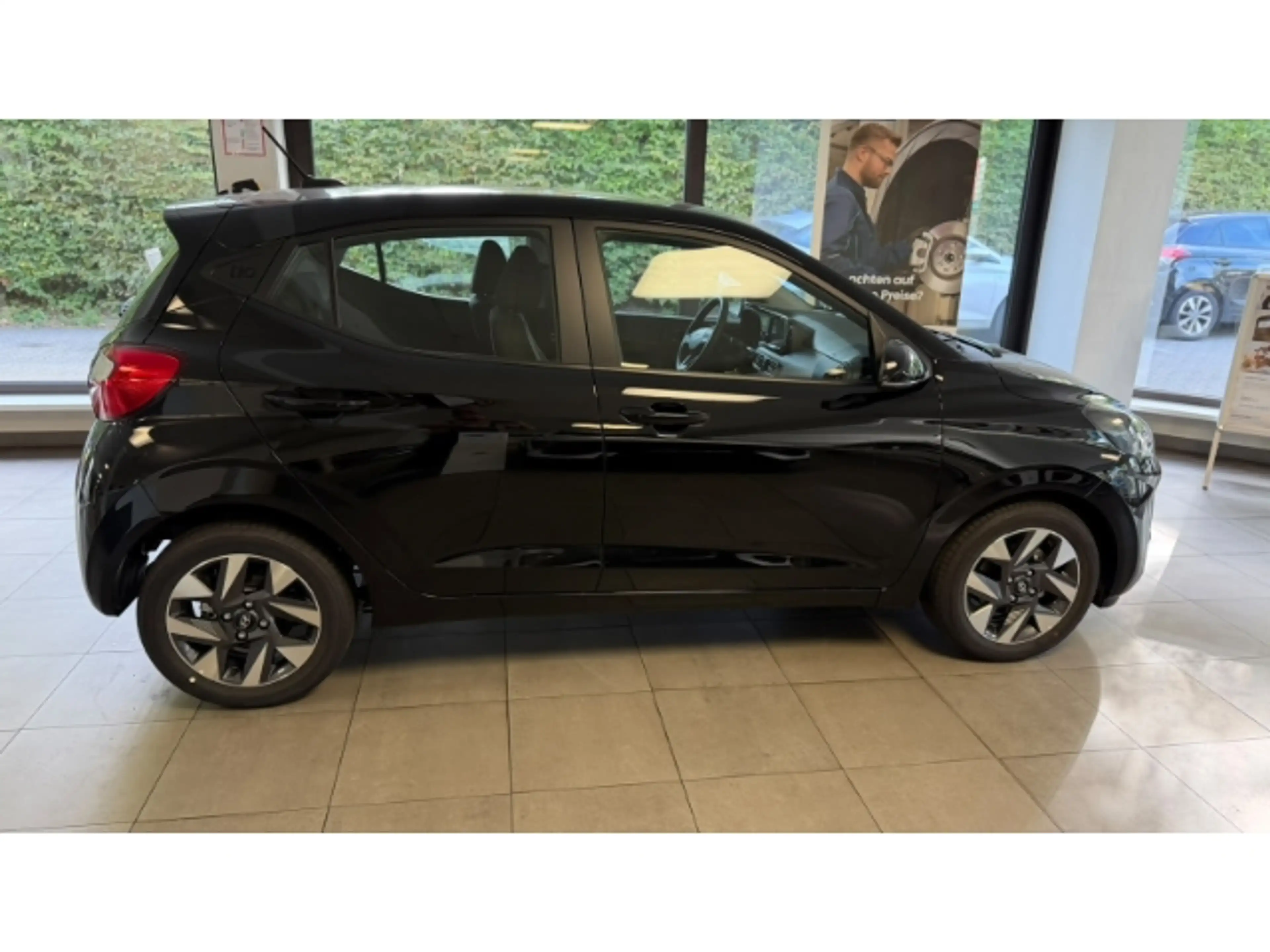 Hyundai i10 FL 1.0 Benzin (63 PS) 5-MT 2WD Trend — photo 4