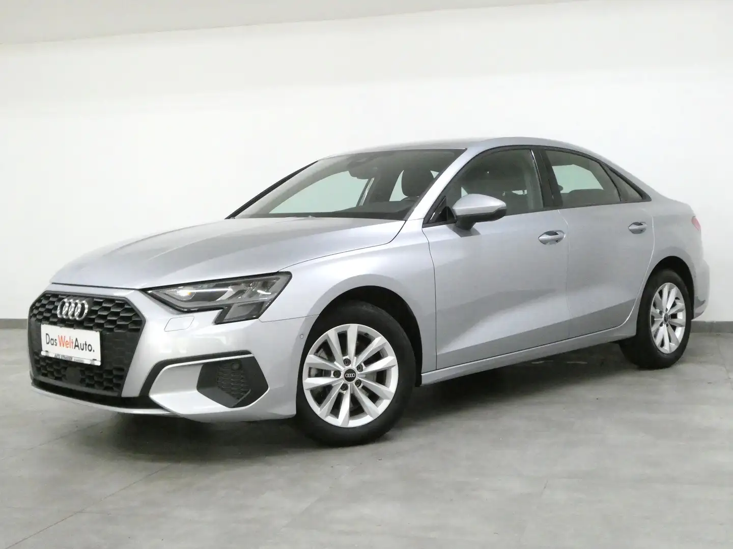 Audi A3 Limo 30 TFSI LED Navi virtual Standheizung DAB Shz Silber - 1