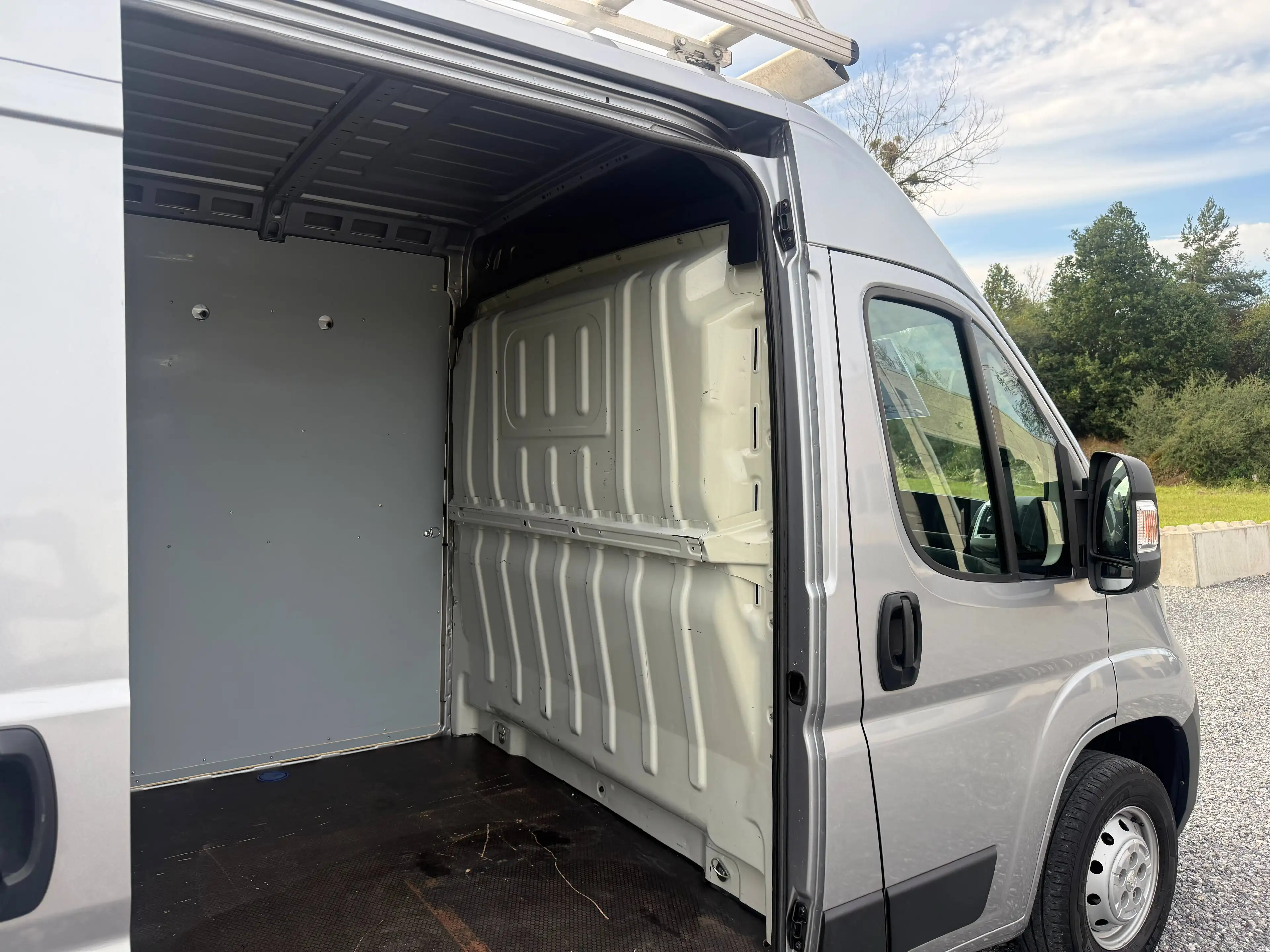 Peugeot Boxer 165CH L2H2 **Full Galerie Attelage 16.000eHTVA** — photo 12