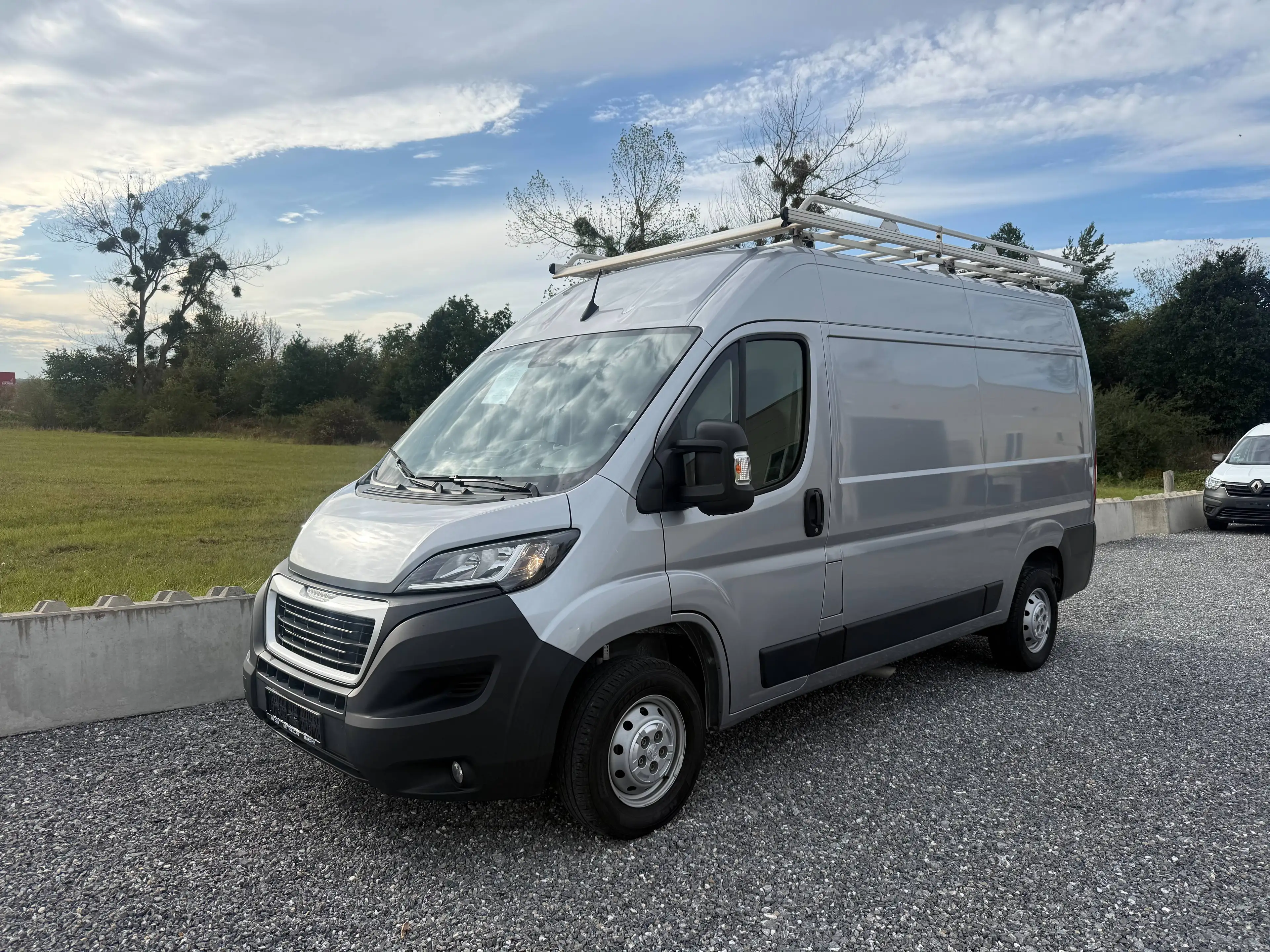Peugeot Boxer 165CH L2H2 **Full Galerie Attelage 16.000eHTVA** — photo 2
