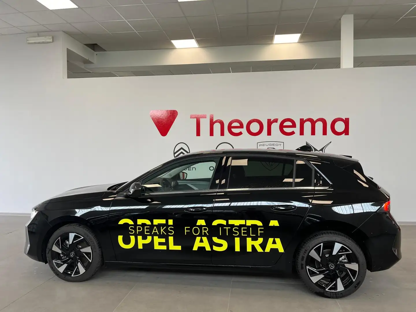 Opel Astra 1.5 t Business Elegance s&s 130cv at8 Nero - 2