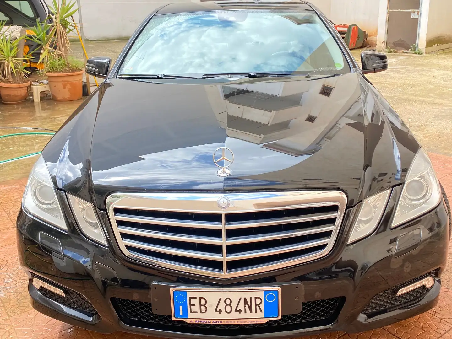Mercedes-Benz E 220 Classe E - W212 Berlina cdi be Executive Noir - 1