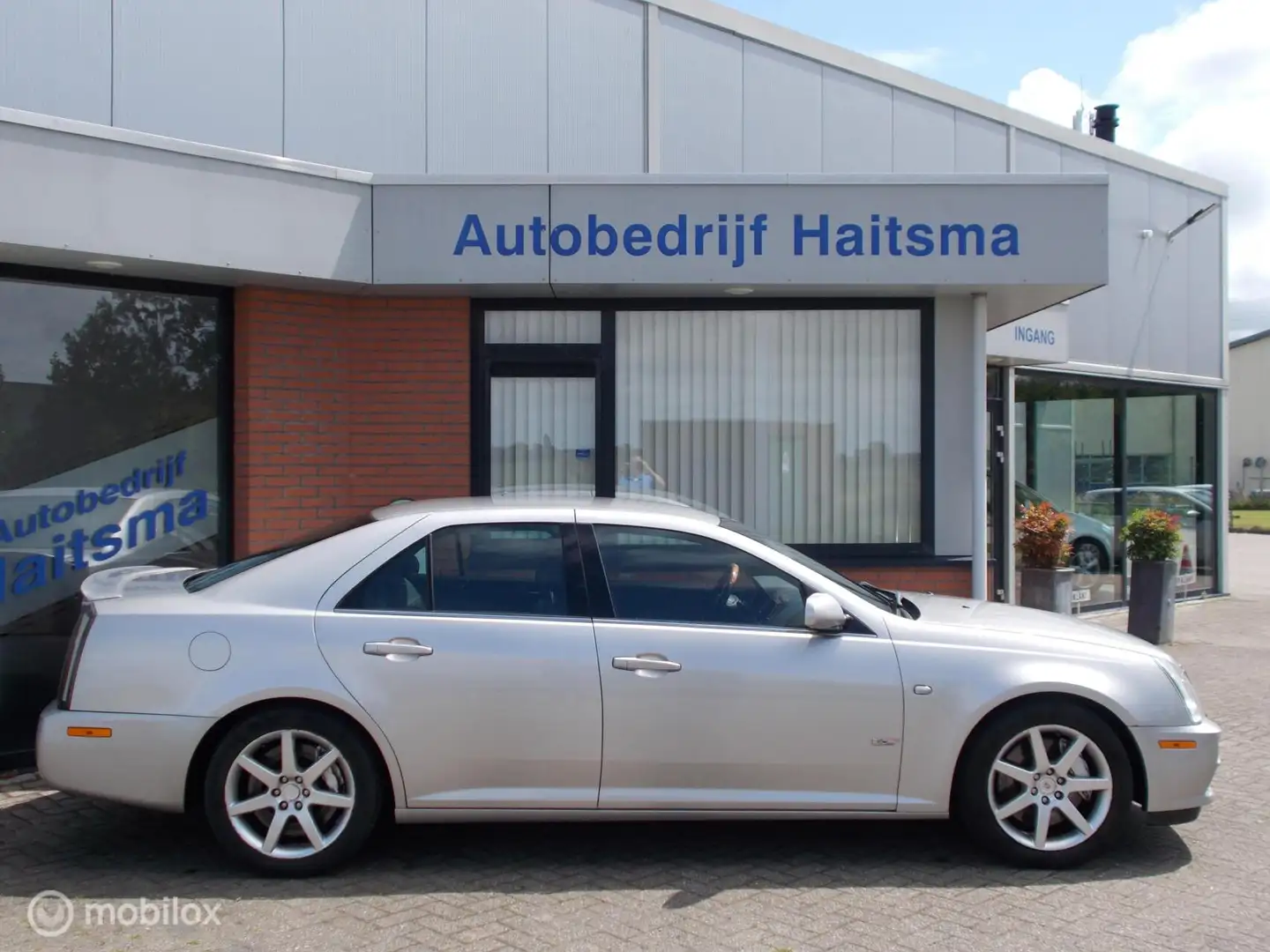 Cadillac STS 4.6 V8 Sport Luxury Full Options Grau - 2