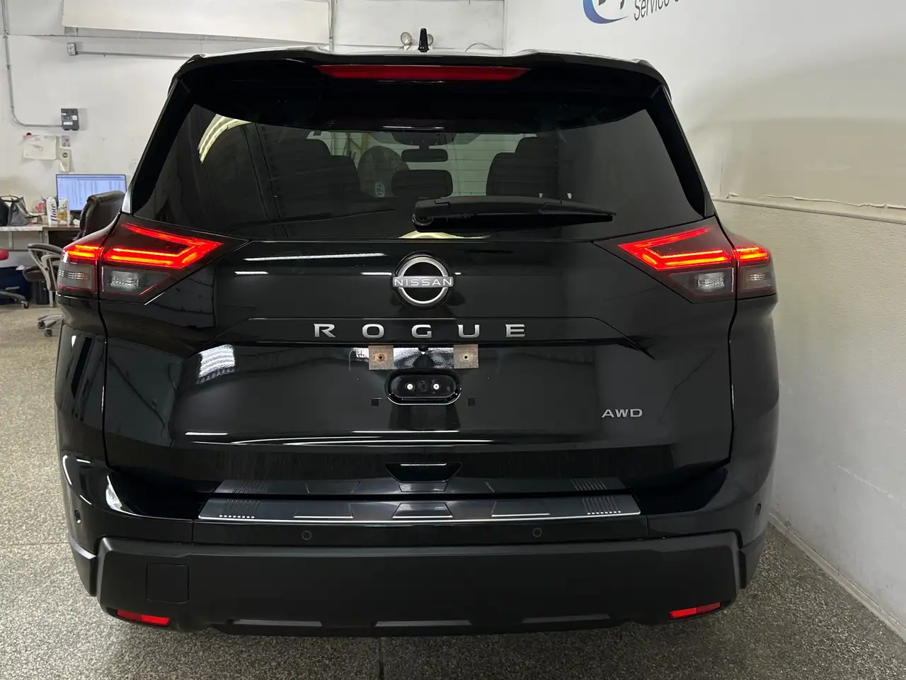 Nissan Rogue снимка Nissan Rogue