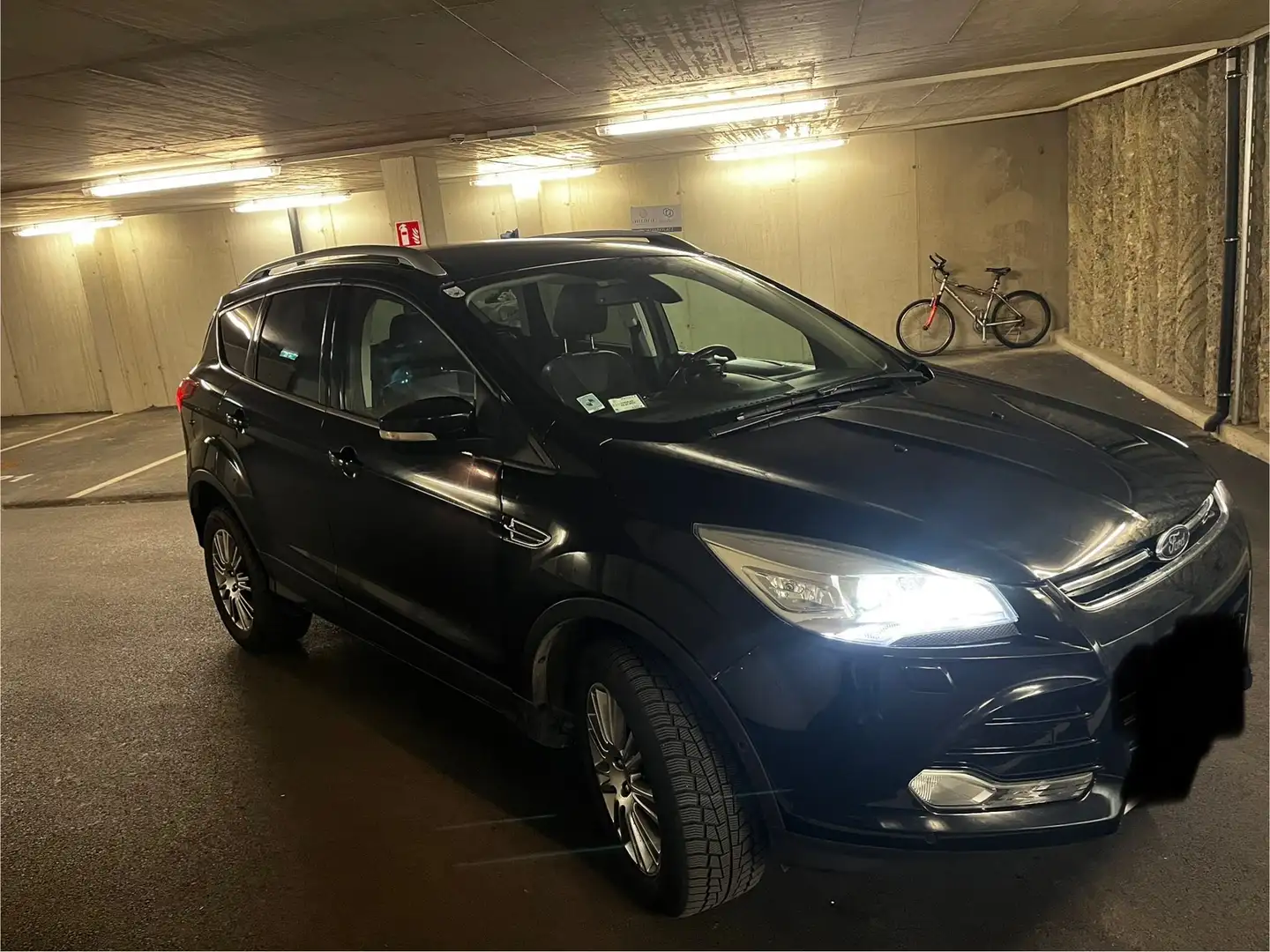 Ford Kuga 2,0 Titanium 4x4 TDCI DPF Aut. - 1