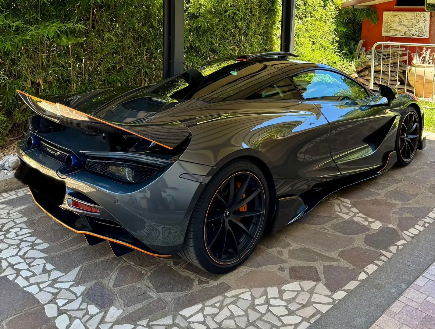 McLaren 720S Coupe 4.0 Performance ssg7 - 2