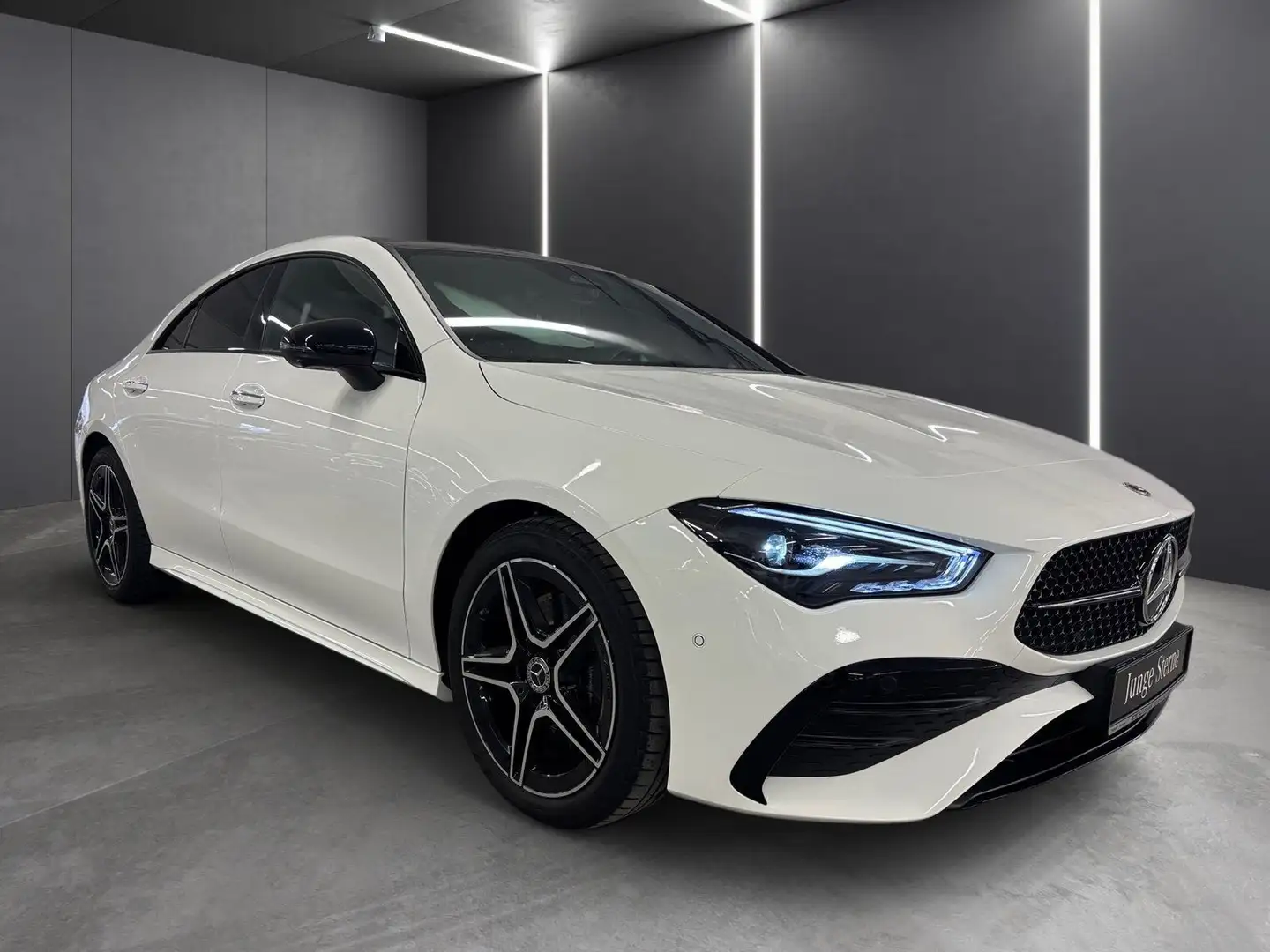 Mercedes-Benz CLA 200 AMG*Pano*Distro*360°*Totwink*Night*Sound Blanc - 2