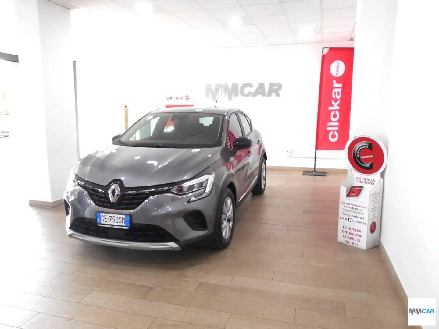 Renault Captur TCe 12V 90 CV Business Grigio - 2