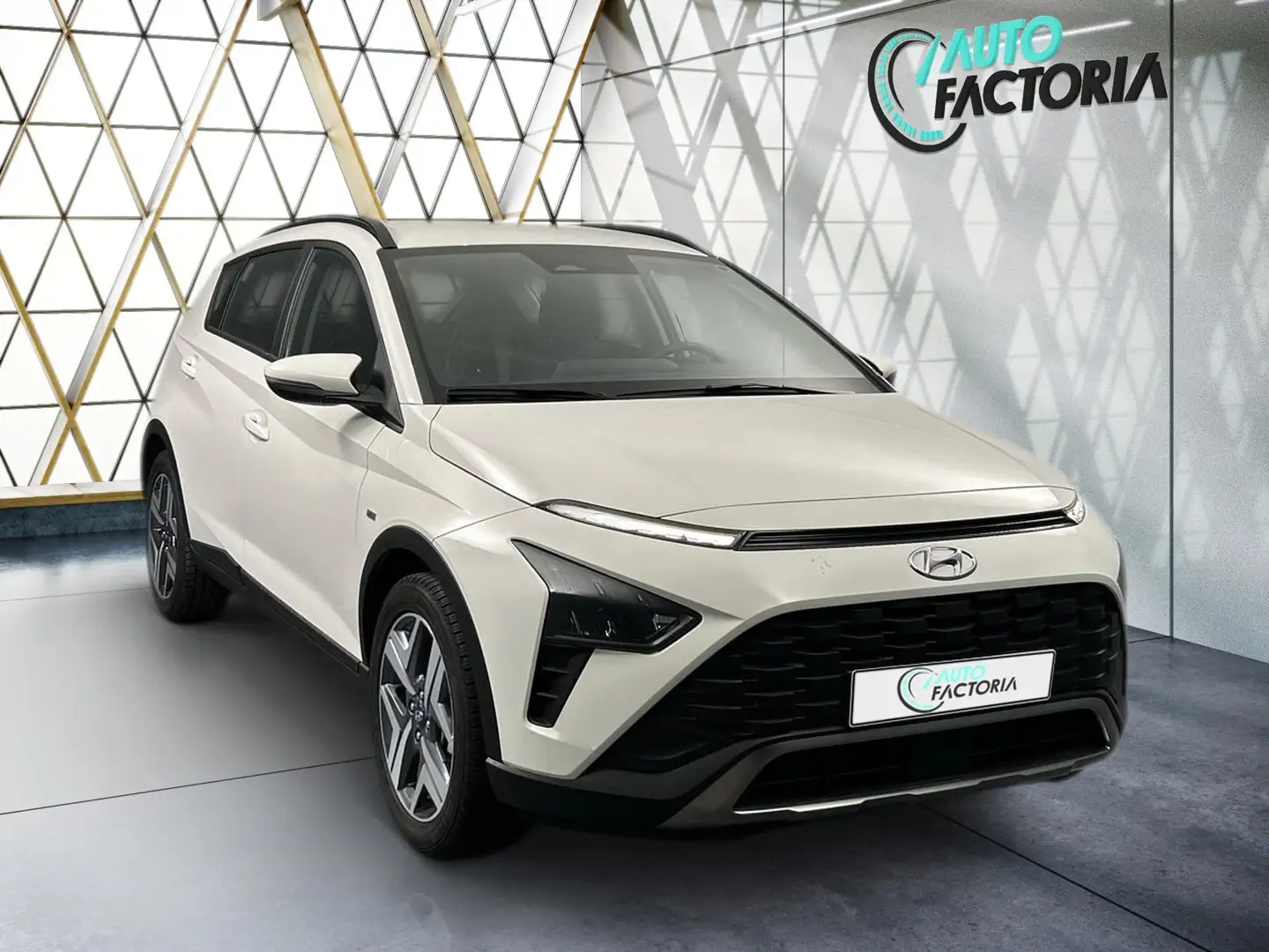 Hyundai BAYON -35% 1.0 TGDI 100cv+CAM+RADARS+FULL LED+Opts Beige - 2