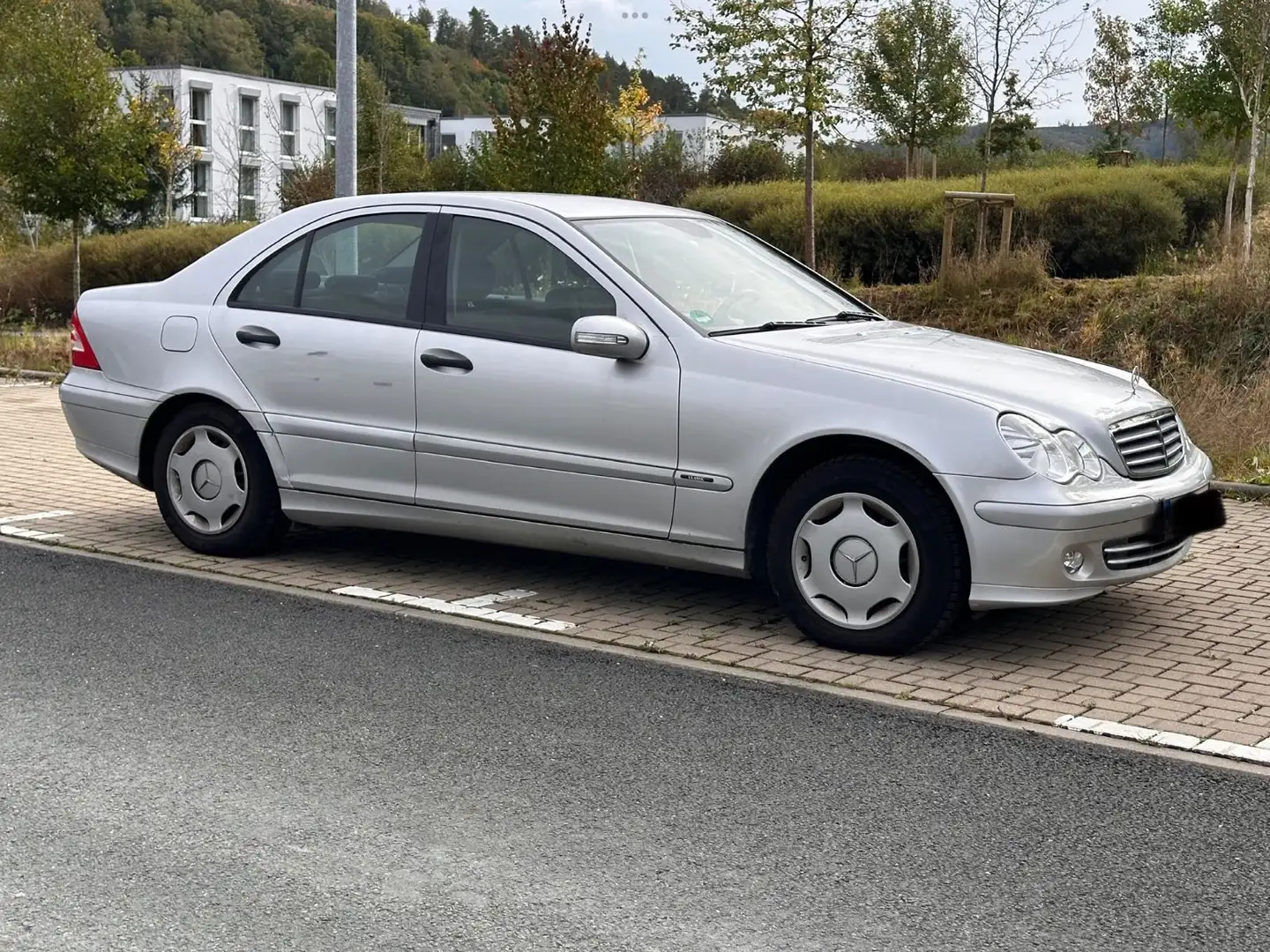Mercedes-Benz C 180 C -Klasse Lim. C 180 Kompressor Ezüst - 2