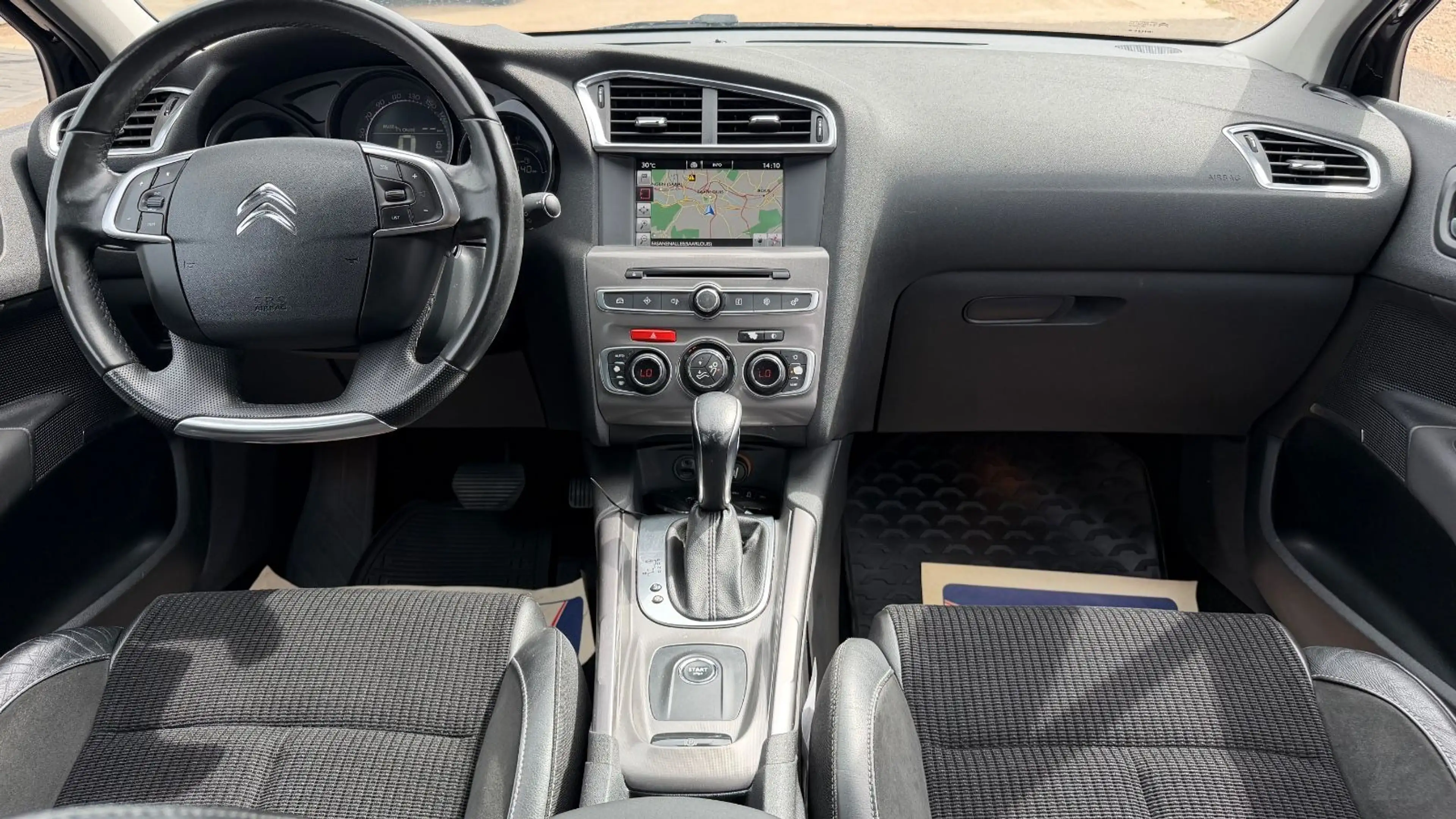 Citroen C4 Lim. Shine Automatik+Navi+PDC — photo 8