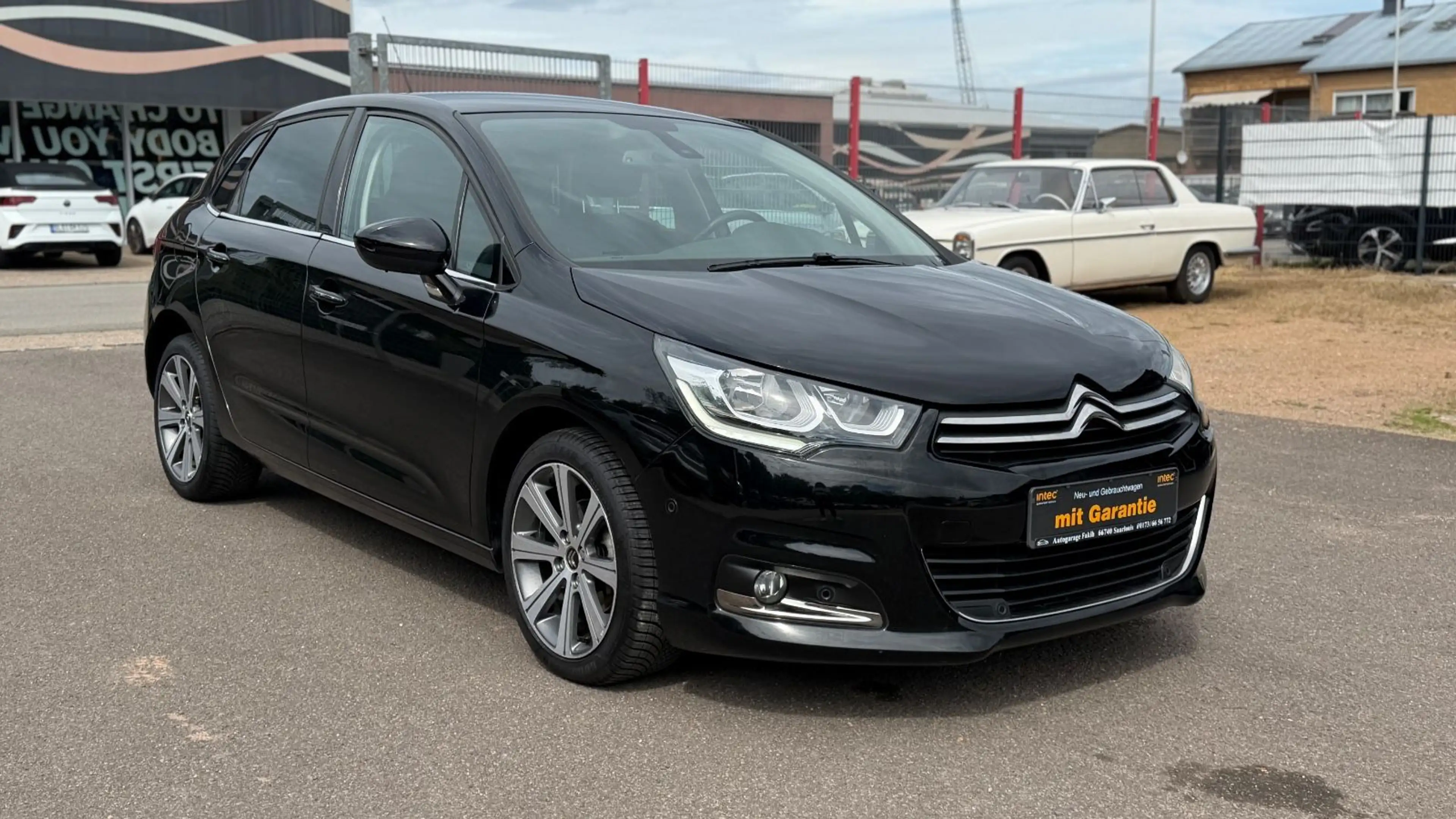 Citroen C4 Lim. Shine Automatik+Navi+PDC — photo 2
