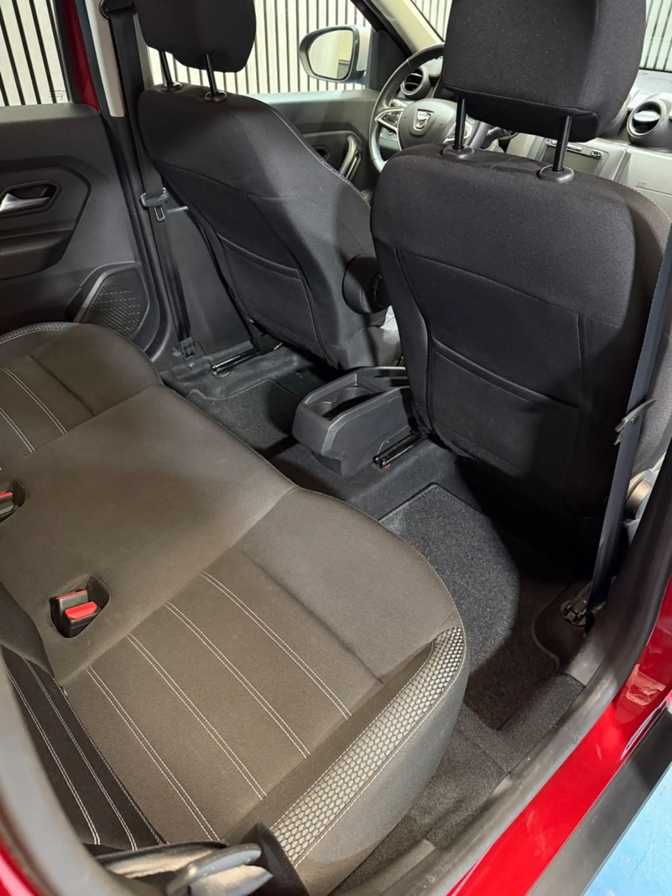 Dacia Duster II Prestige/AHK/Kamera/NAVI/PDC vorne — photo 35