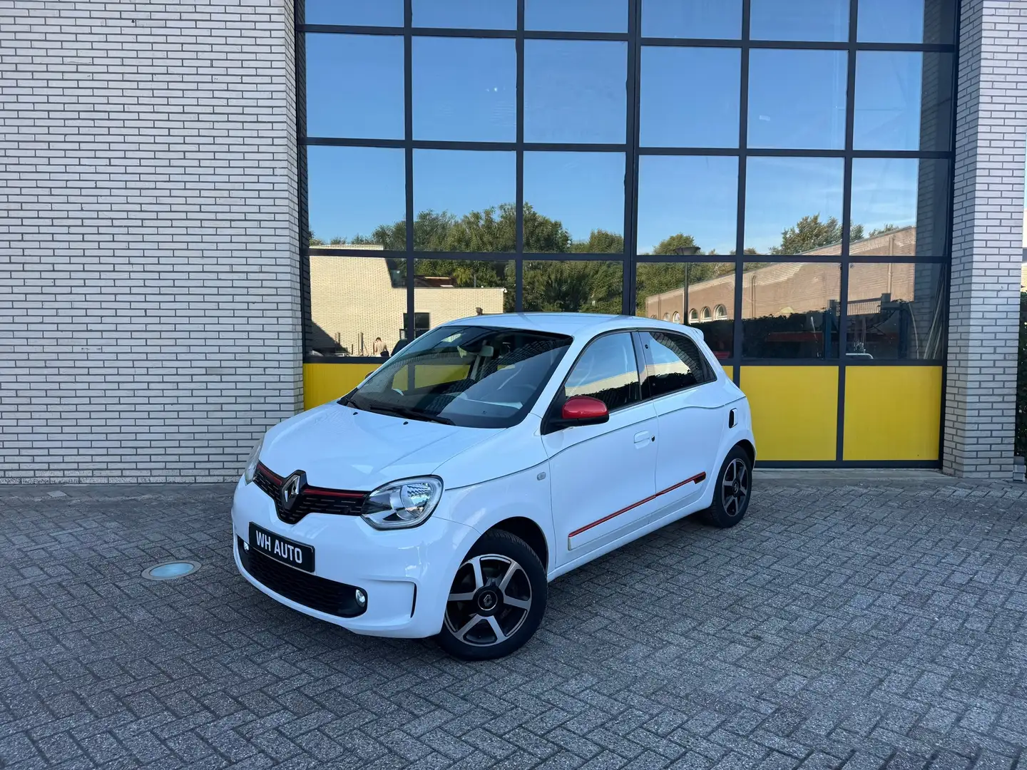 Renault Twingo 90PK Automaat TCe Intens & Apple CarPlay Weiß - 1