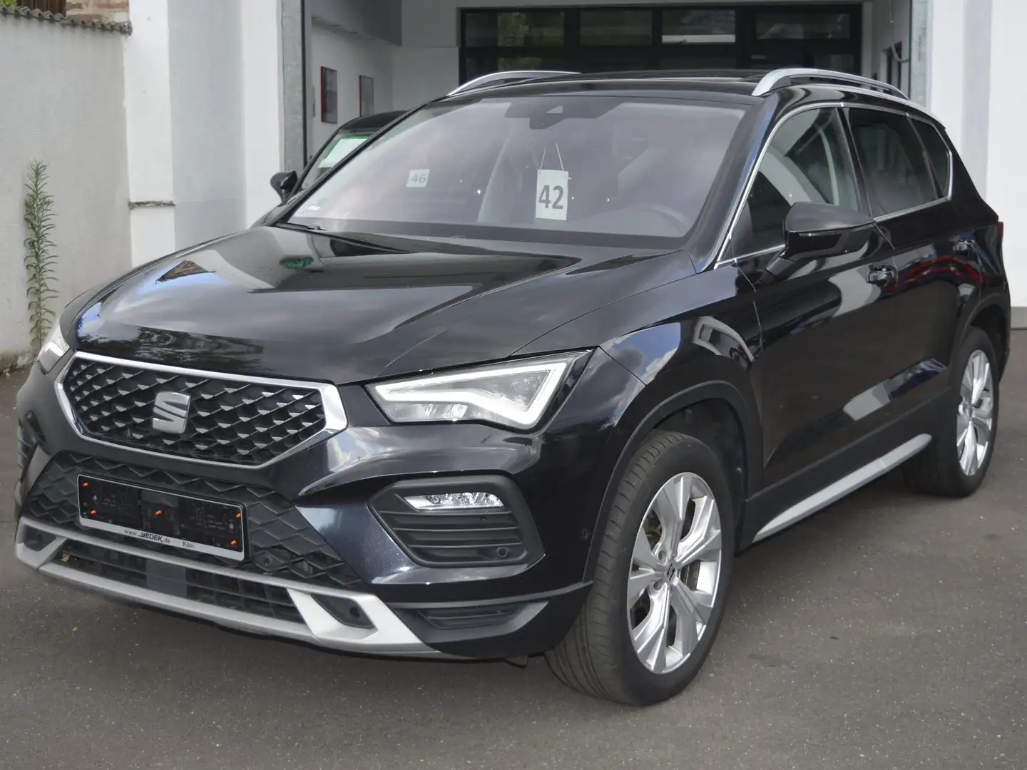 SEAT Ateca 2.0 TDI 4Drive DSG Xperience PANO*STHZG*ACC*CAM* Schwarz - 1