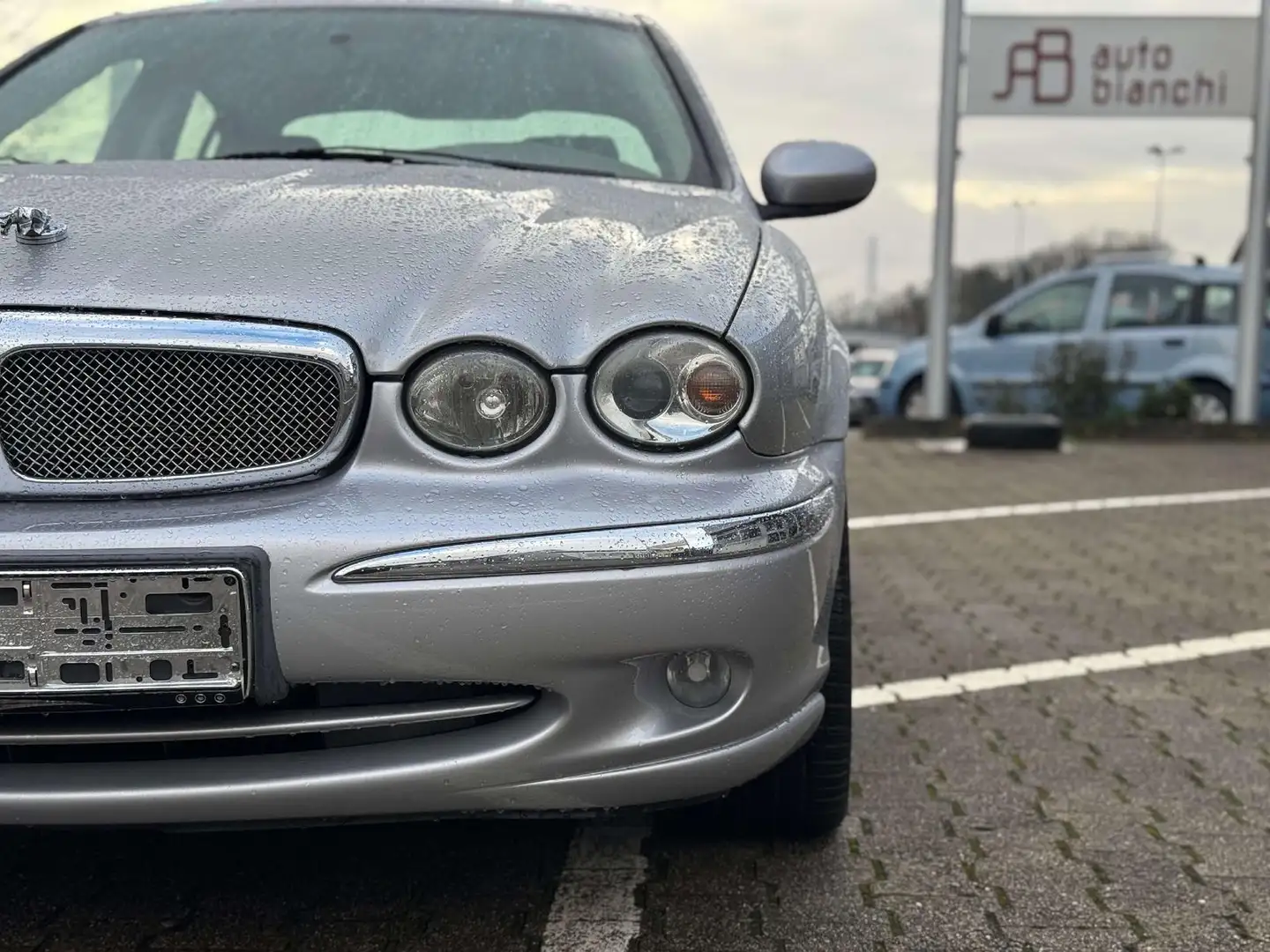 Jaguar X-Type 2.0 V6 Executive Grau - 2