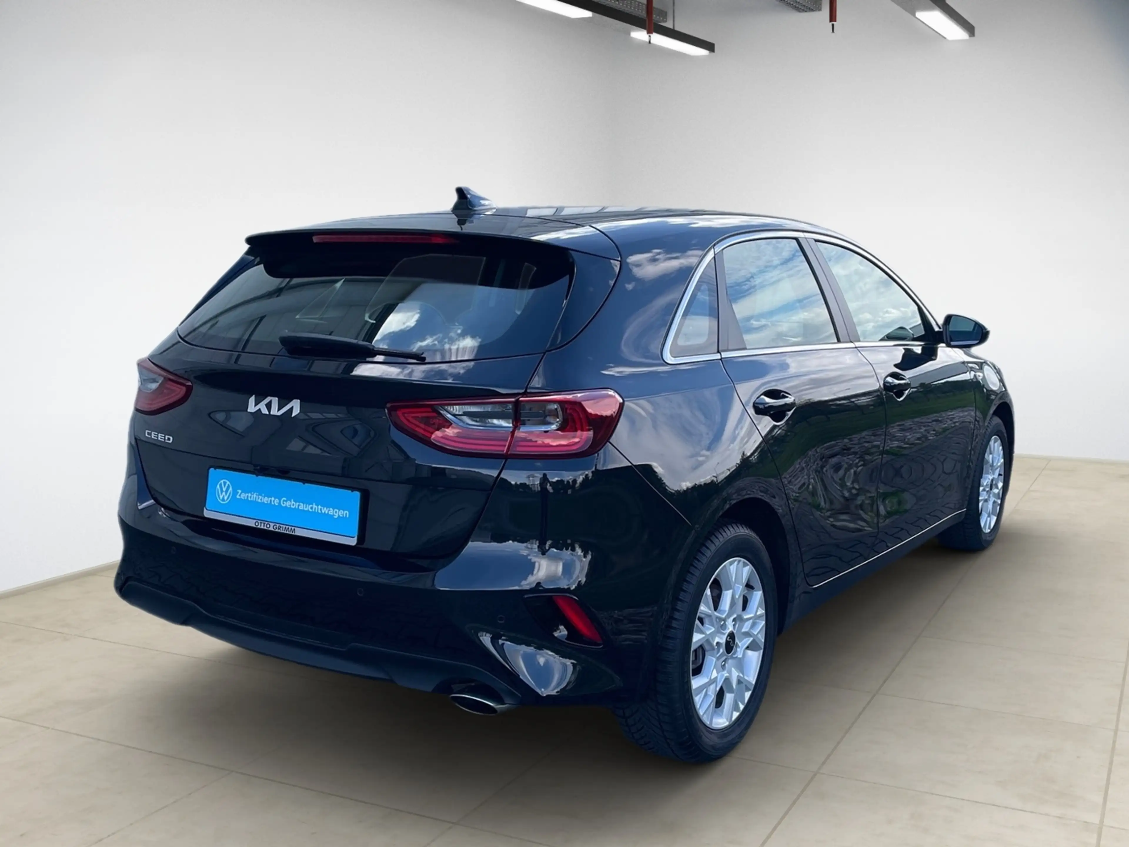 Kia Ceed / cee'd 1.5 GDI Vision Navi Kamera — photo 6