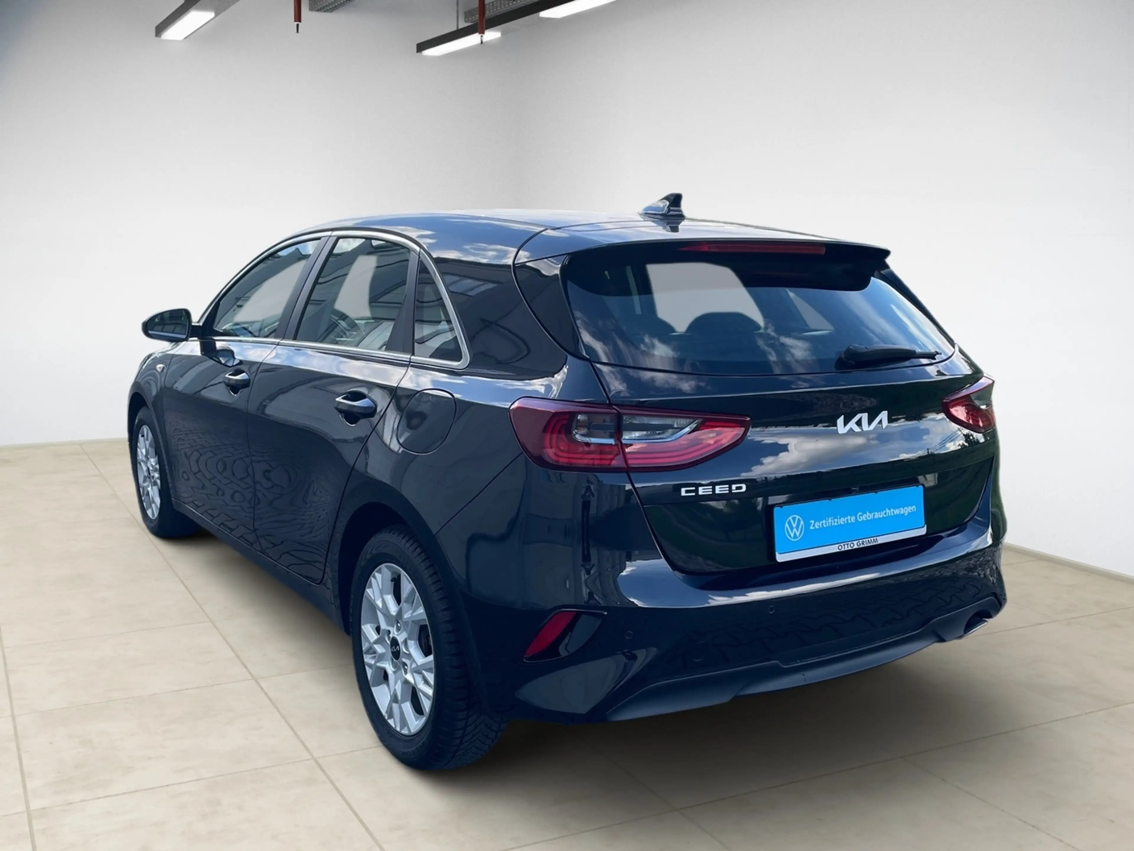 Kia Ceed / cee'd 1.5 GDI Vision Navi Kamera — photo 5