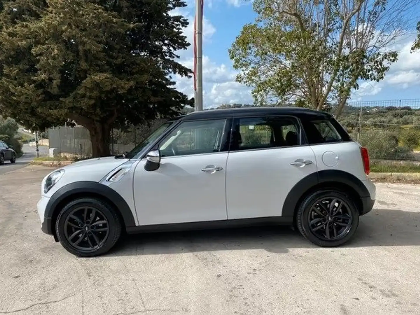 MINI Cooper D Countryman Bianco - 2