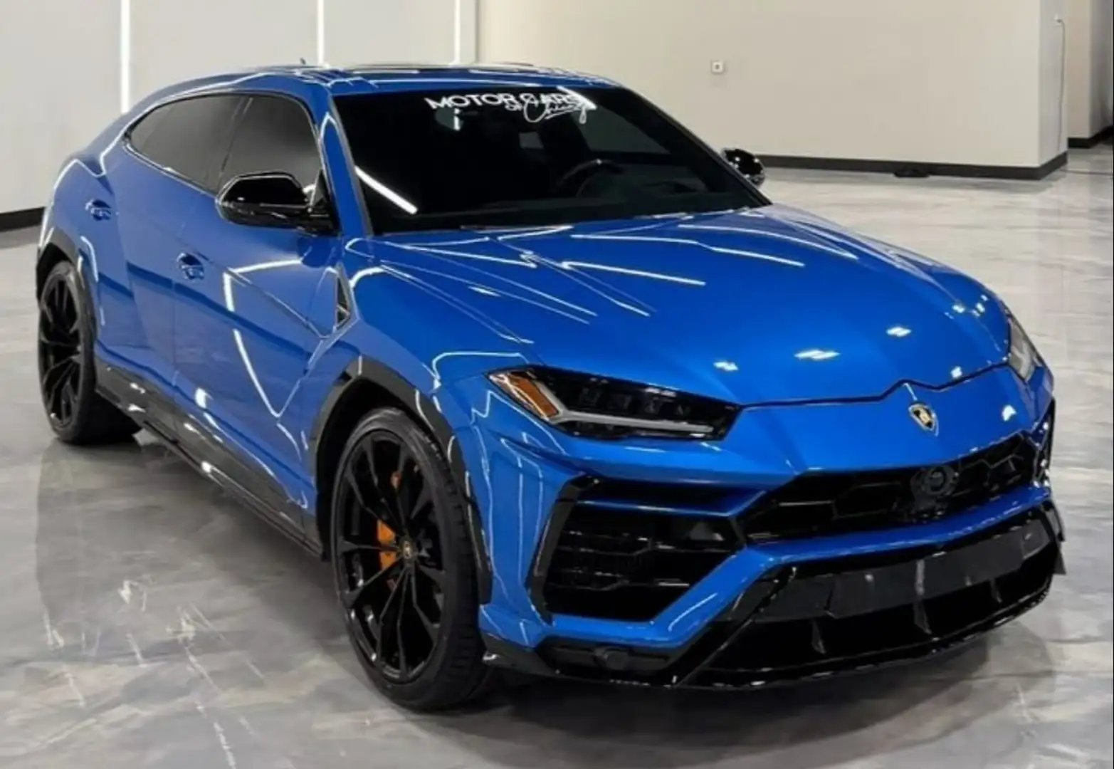 Lamborghini Urus Performante Azul - 1