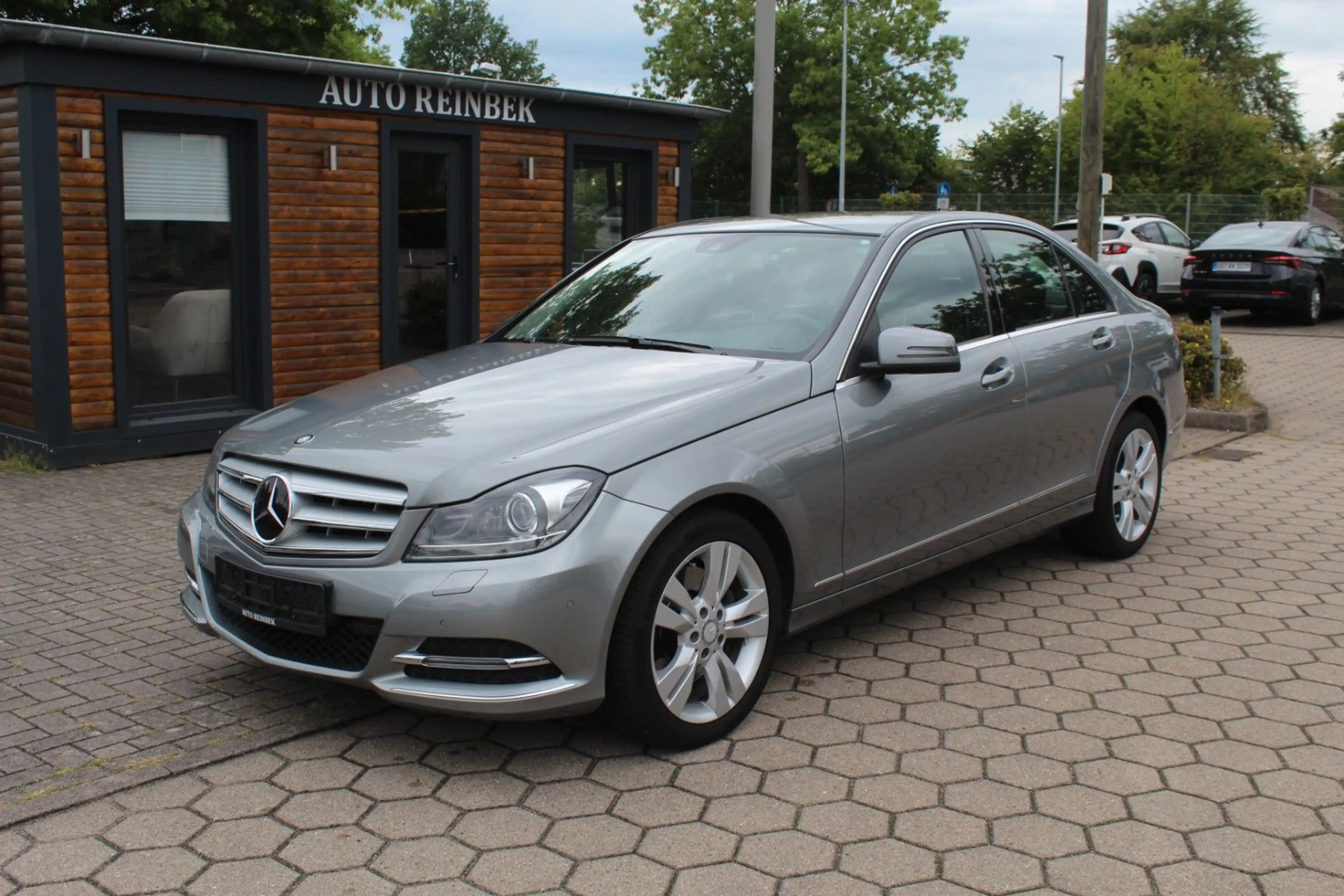 Mercedes-Benz C 350 CGI Limousine 4Matic Automatik