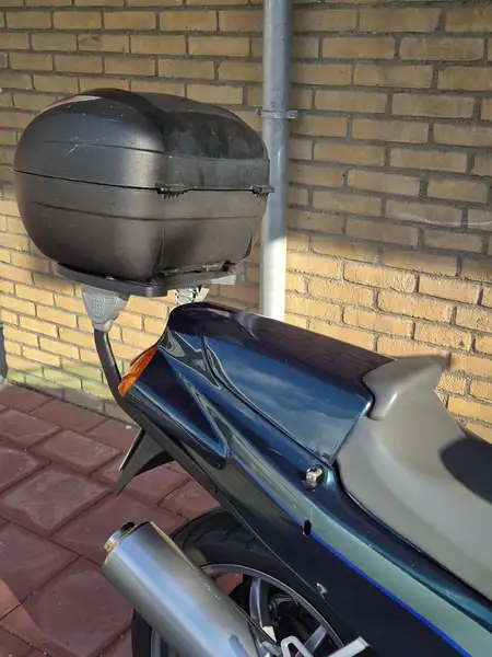 Honda VFR 750 - foto 6