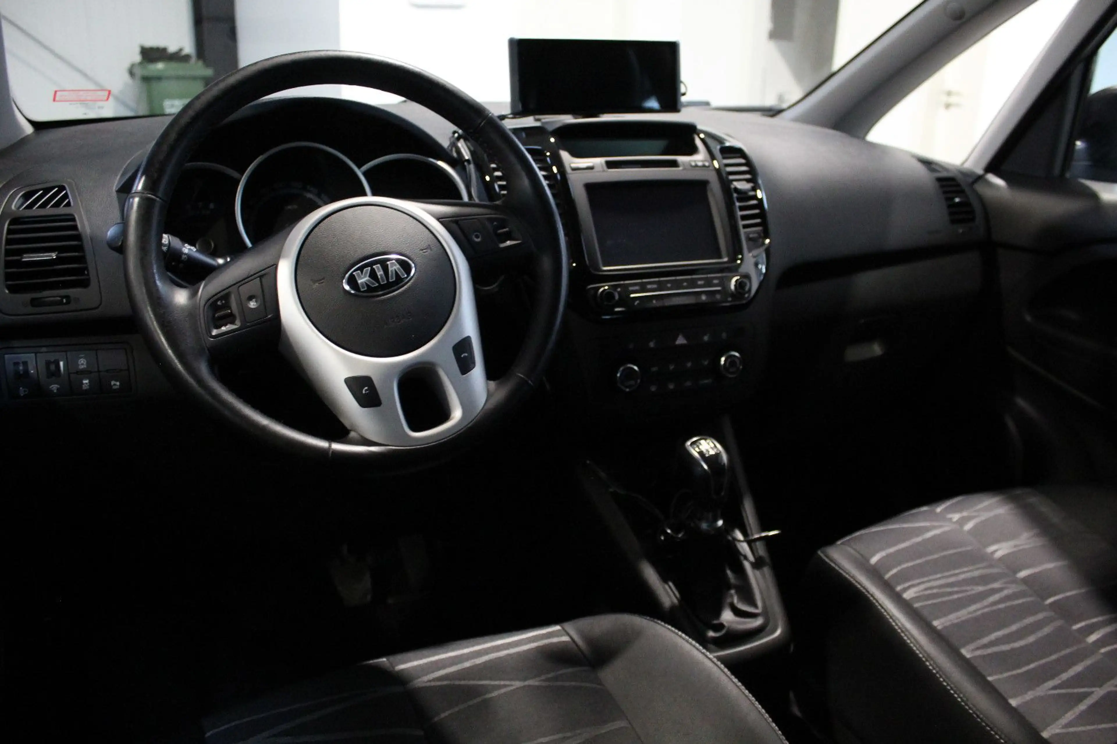 Kia Venga 1.6 Dream Team (Premium Paket+ AHK) — photo 9