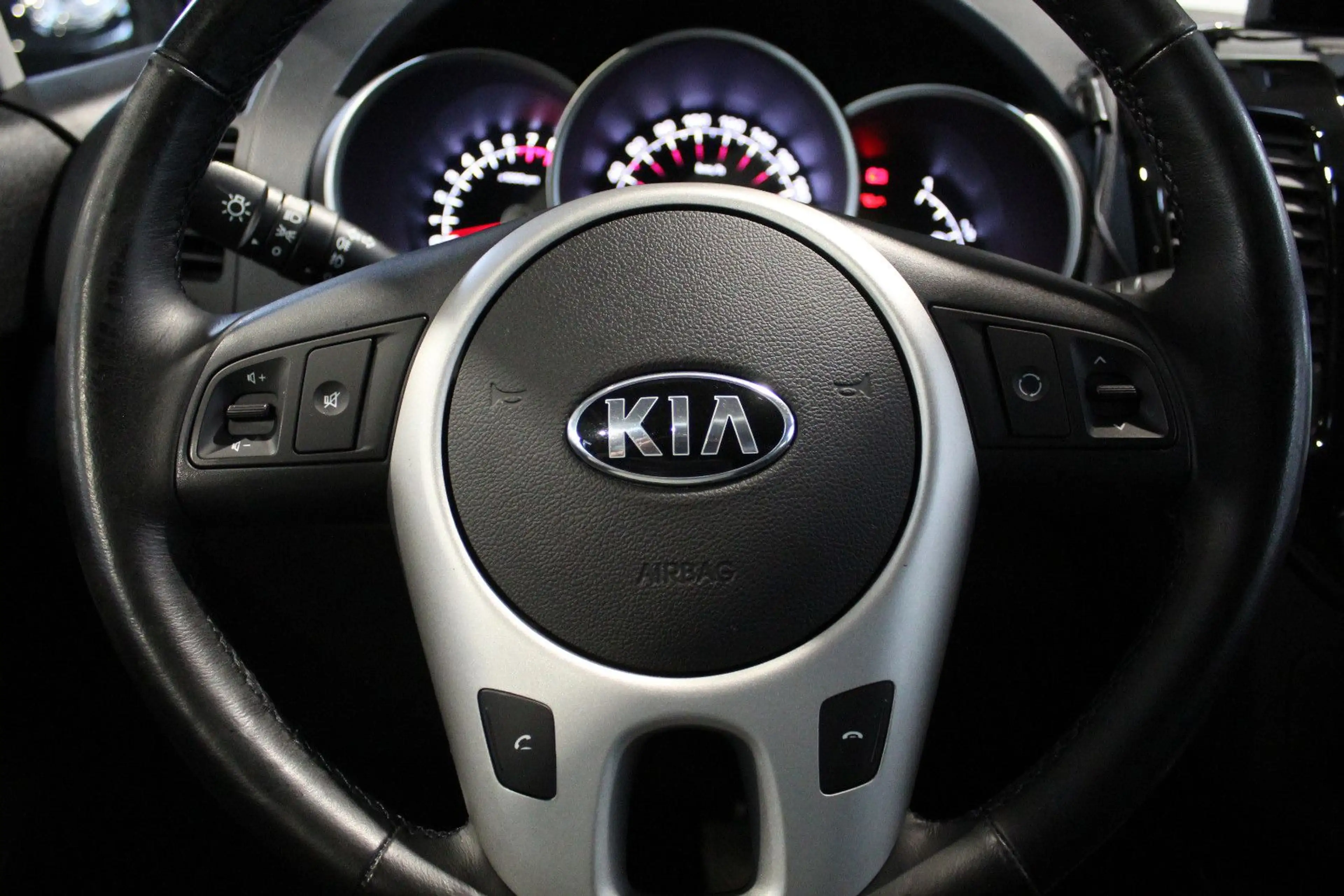 Kia Venga 1.6 Dream Team (Premium Paket+ AHK) — photo 10