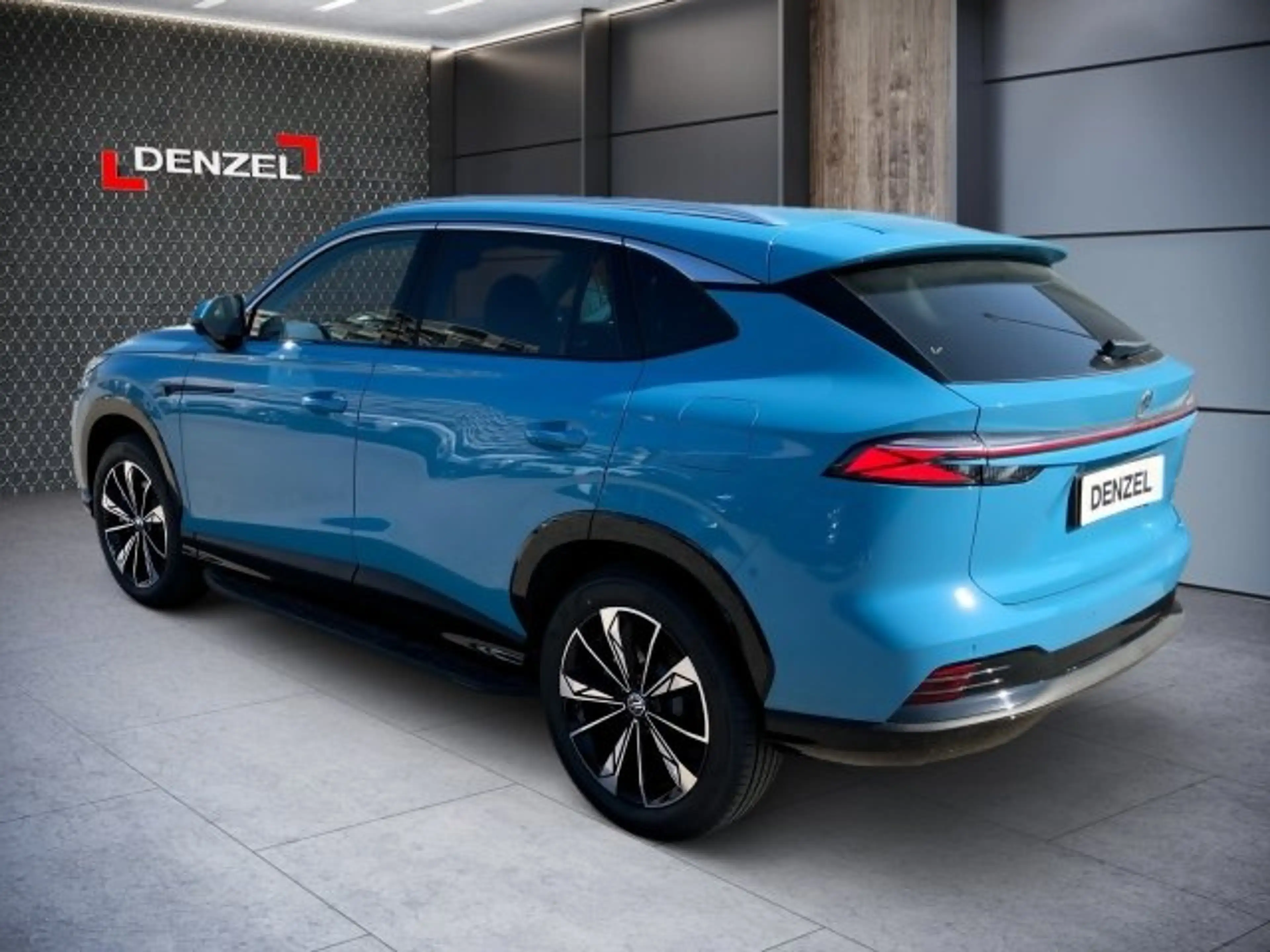 MG HS PHEV+ Luxury 25.5 — photo 3
