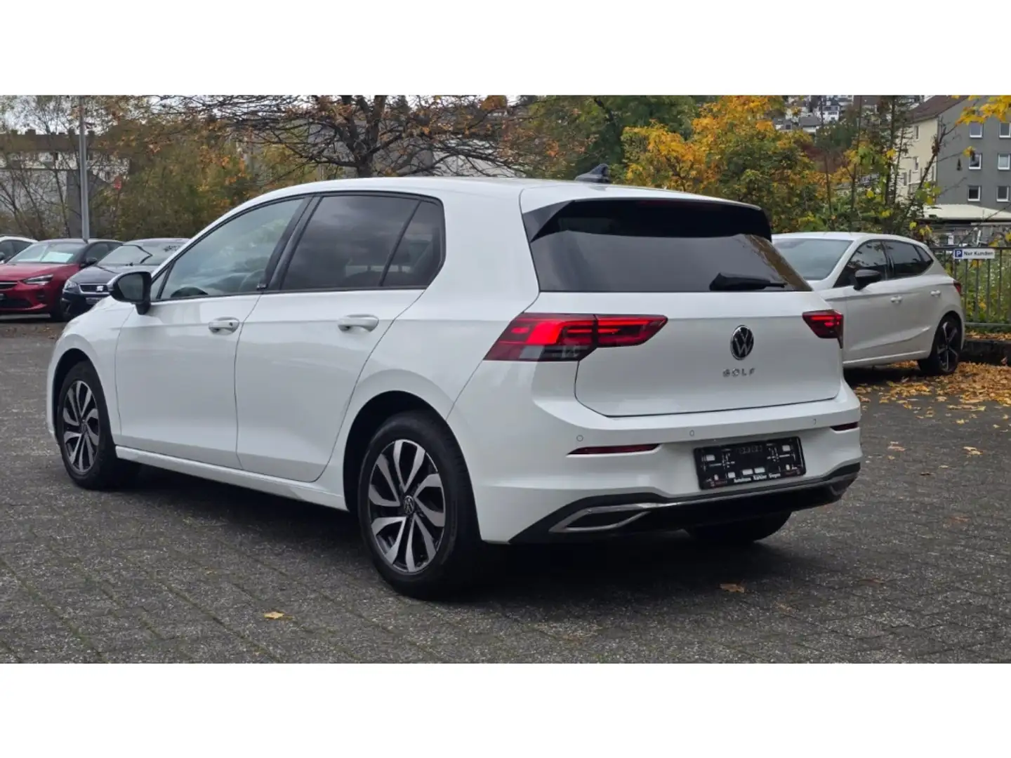 Volkswagen Golf VIII Active 1.5 TSI Navi LED DAB CarPlay Weiß - 2