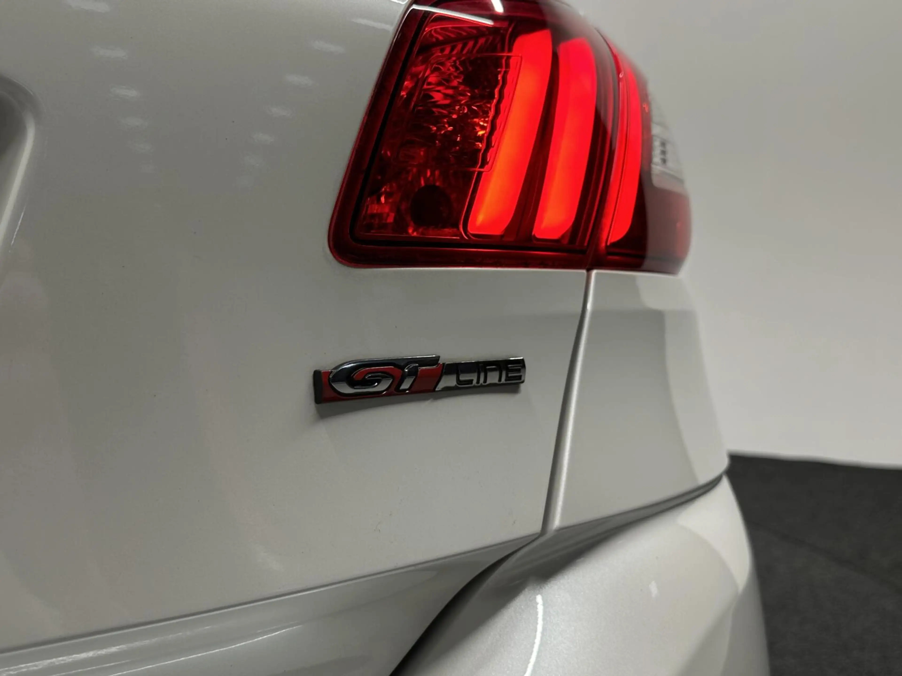 Peugeot 308 1.2 PureTech GT-line 131PK PANO CRUISE CAMERA CLIM — photo 12
