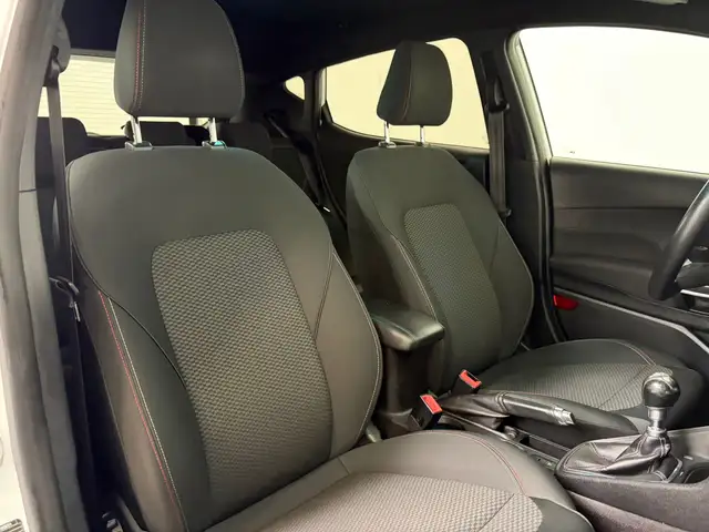 Ford Fiesta view 5
