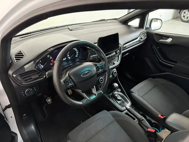 Ford Fiesta view 6