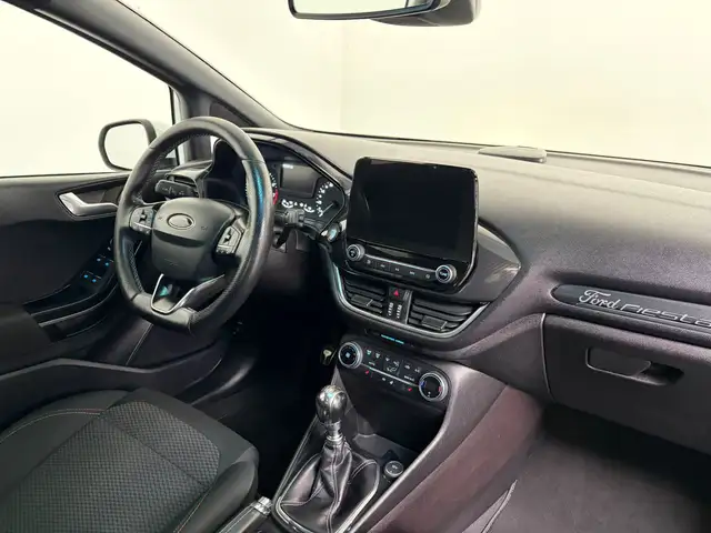 Ford Fiesta view 4