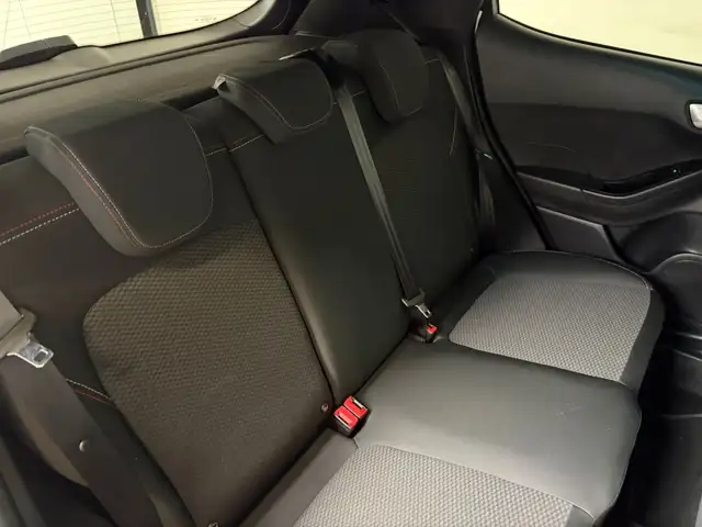 Ford Fiesta view 24