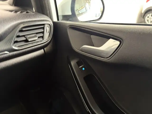 Ford Fiesta view 18
