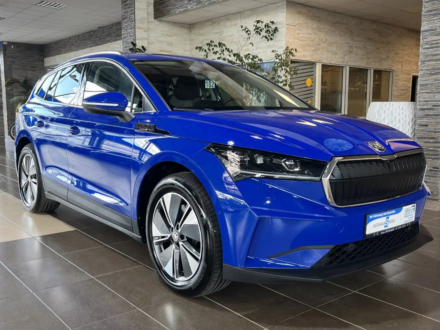Skoda Enyaq 80 Loft AHK LED Navi R.Cam digCockpit pACC Blau - 1