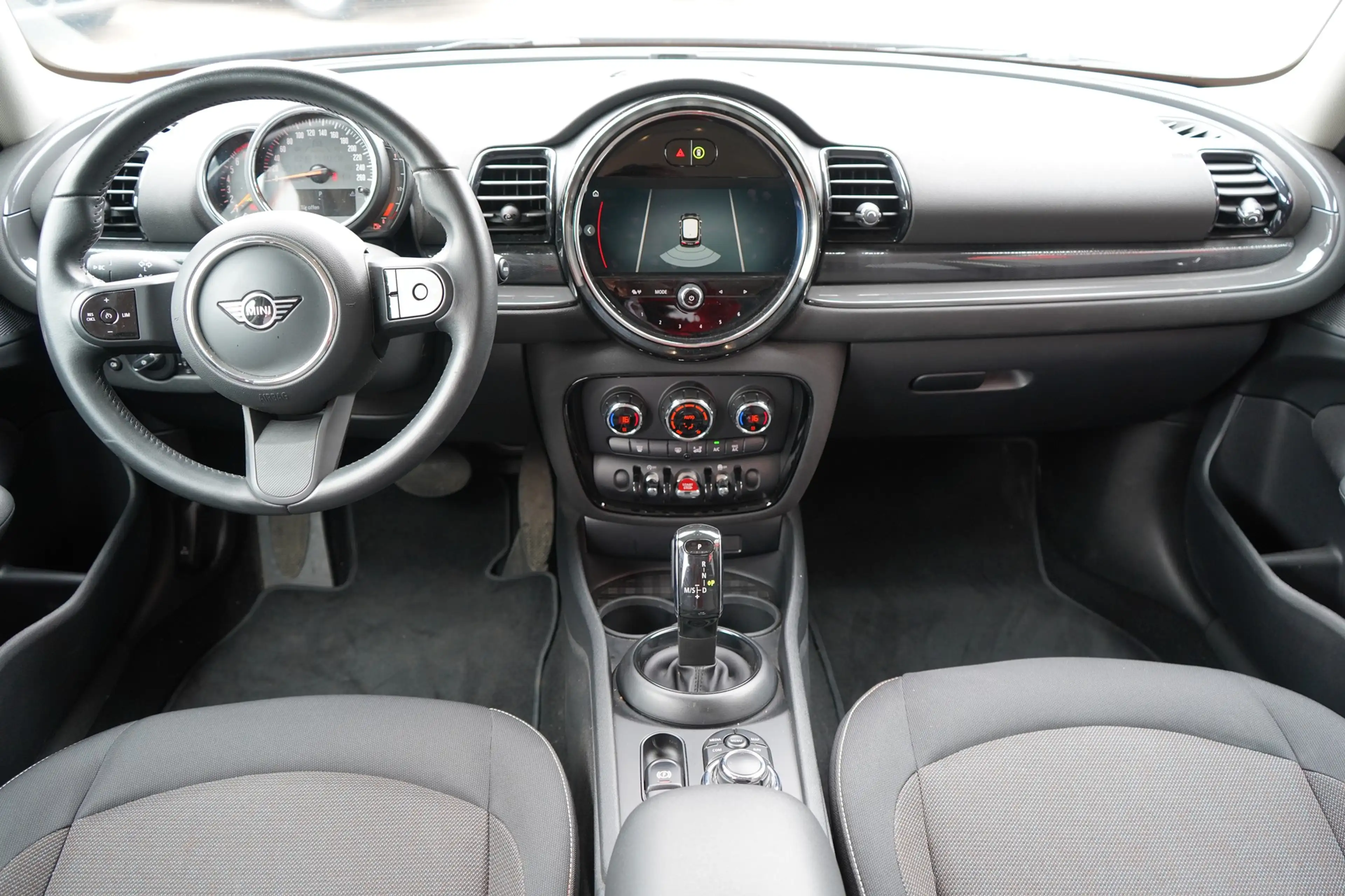 MINI Cooper Clubman Clubman 1.5 Cooper Android Apple LED Navi — photo 10