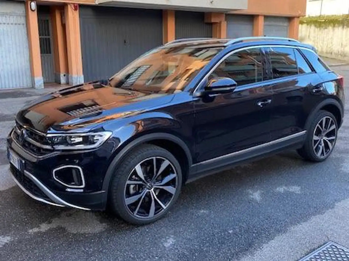 Volkswagen T-Roc T-Roc+2022+1.5+tsi+Style+dsg Nero - 2