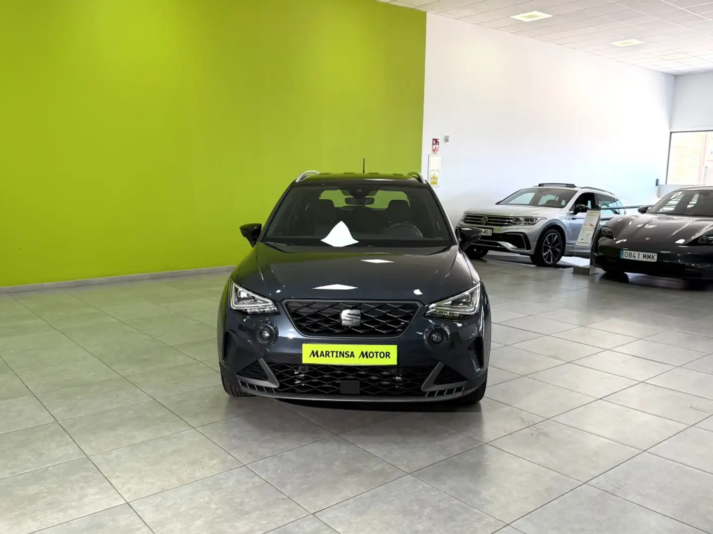 SEAT Arona 1.0 TSI S&S FR XM 115 Gris - 2