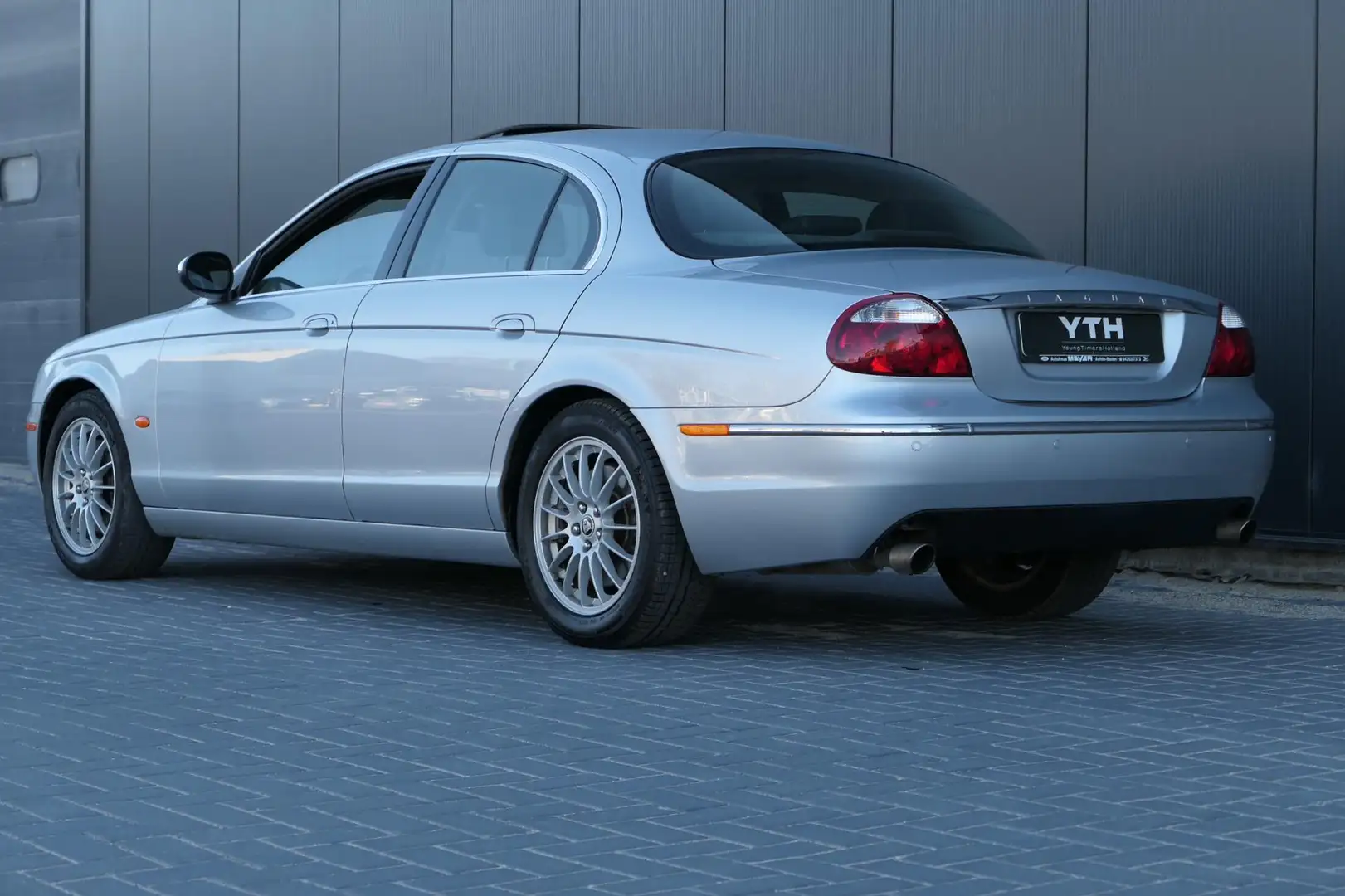 Jaguar S-Type 3.0 V6 Executive Facelift Navi Leder Schuifdak You Plateado - 2