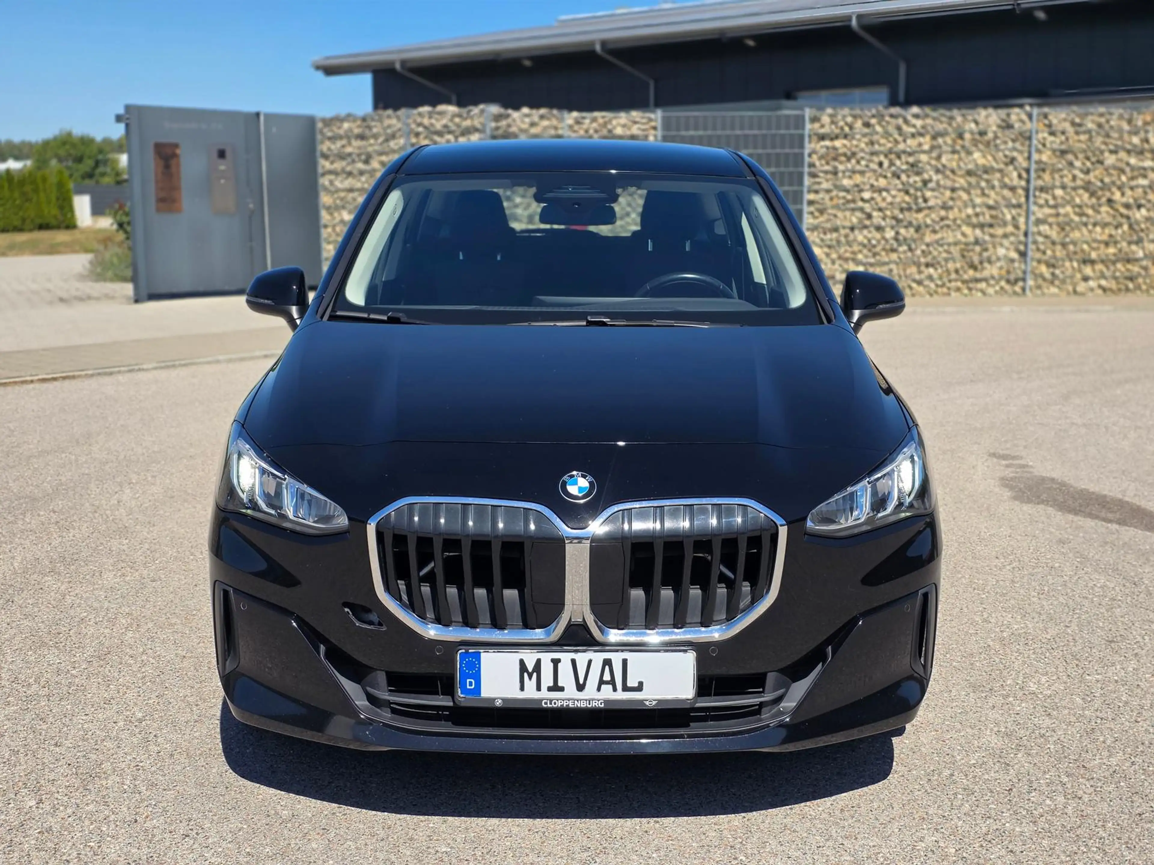 BMW 218 d Active Tourer LED/Kamera/ParkAssist/CarPlay — photo 2