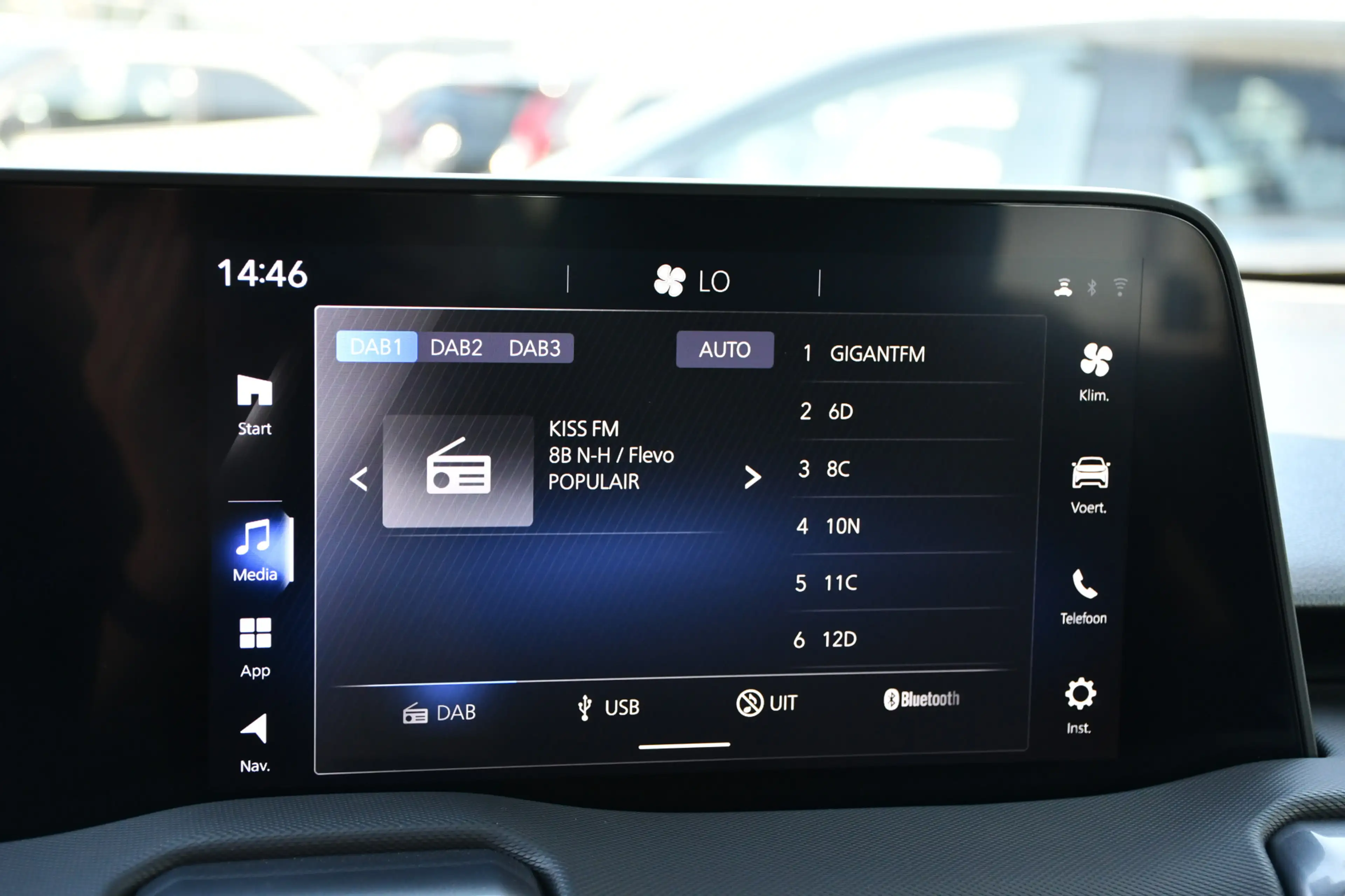 Toyota Urban Cruiser Dynamic 61 kWh Automaat 175pk | Nieuw | Direct uit — photo 8