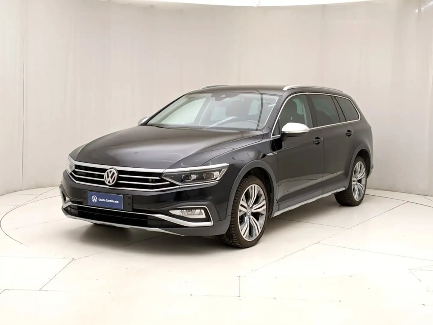 Volkswagen Passat Alltrack 2.0 TDI SCR Schwarz - 1