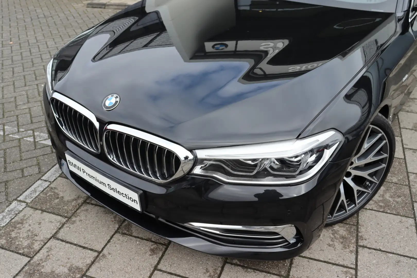 BMW 530 5-serie Touring 530i High Executive Luxury Line Au Noir - 2